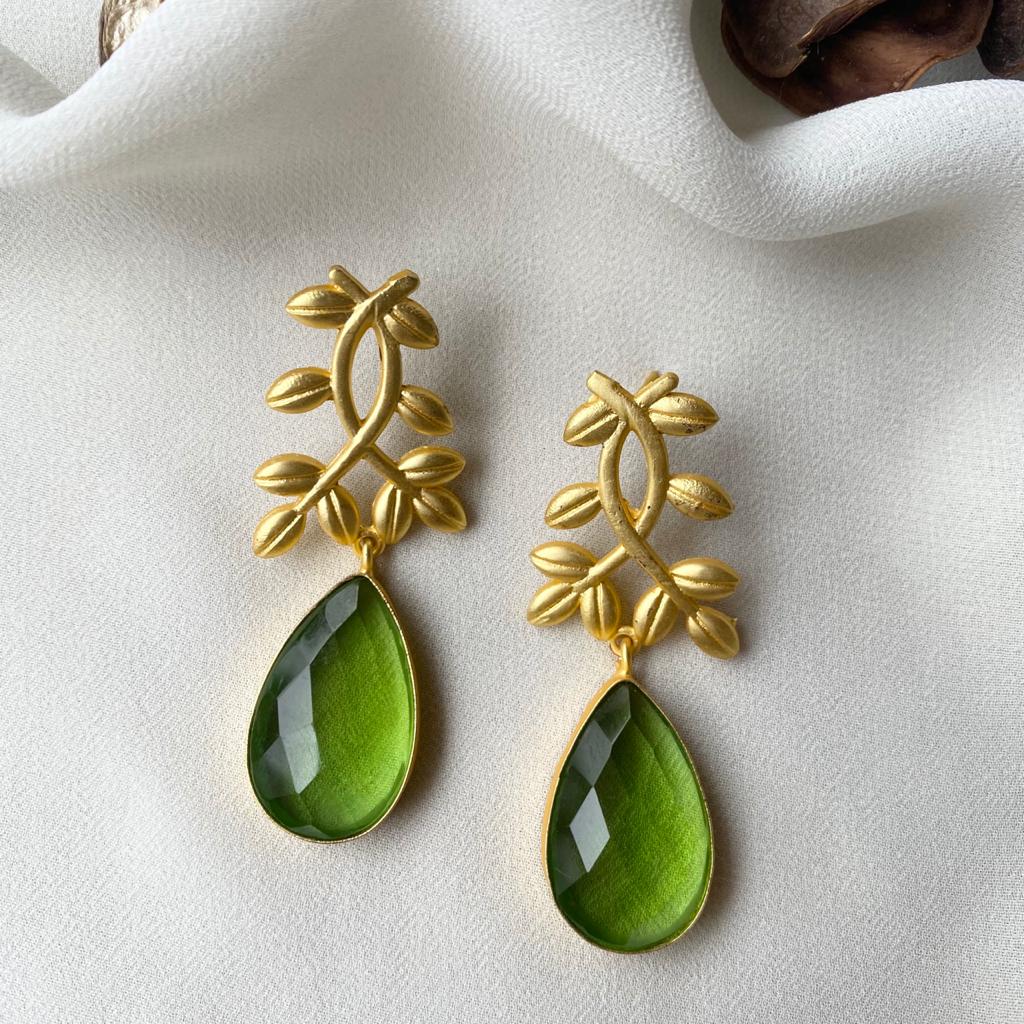 Alyssa Flower Leaf Earrings - Image 16