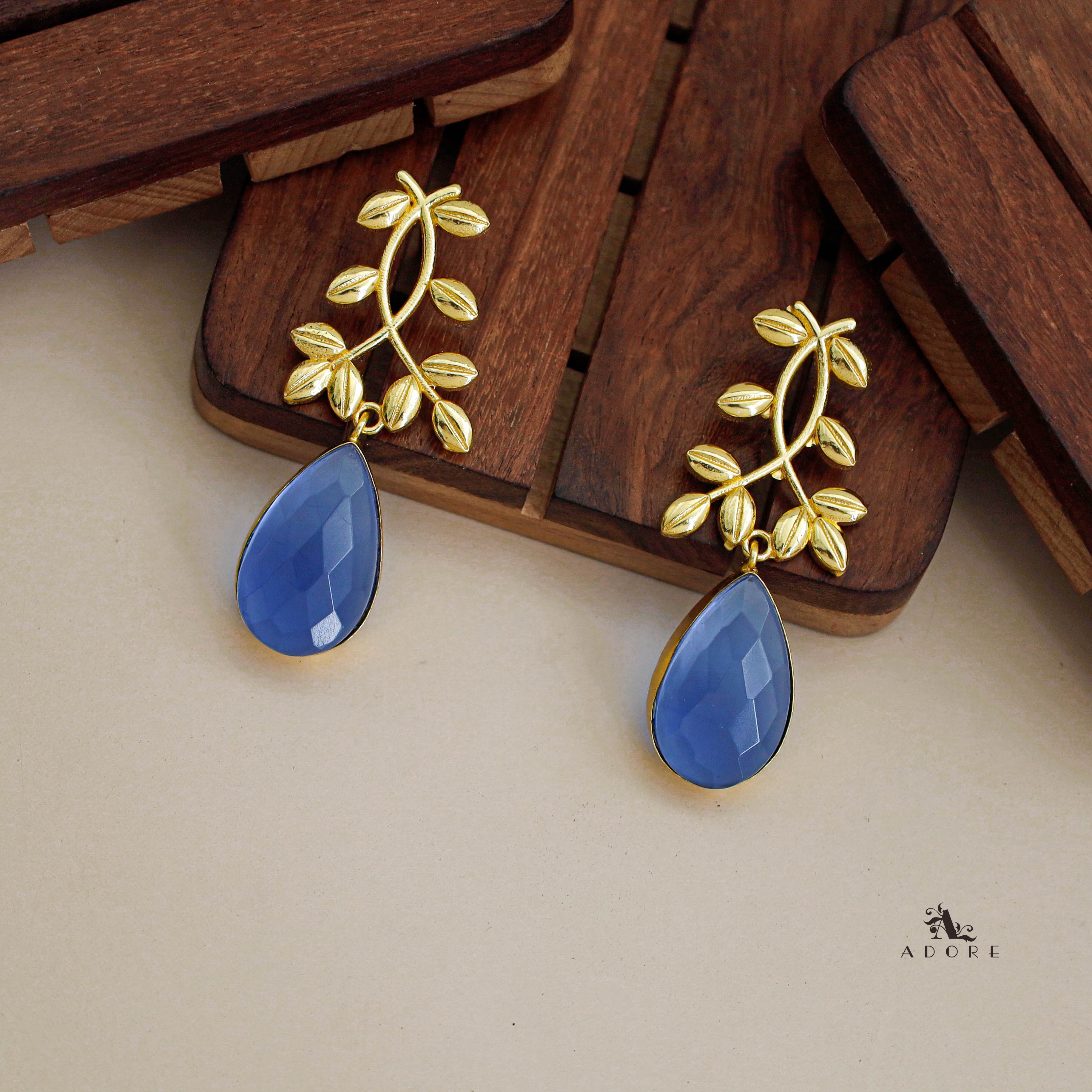 Alyssa Flower Leaf Earrings - Image 21