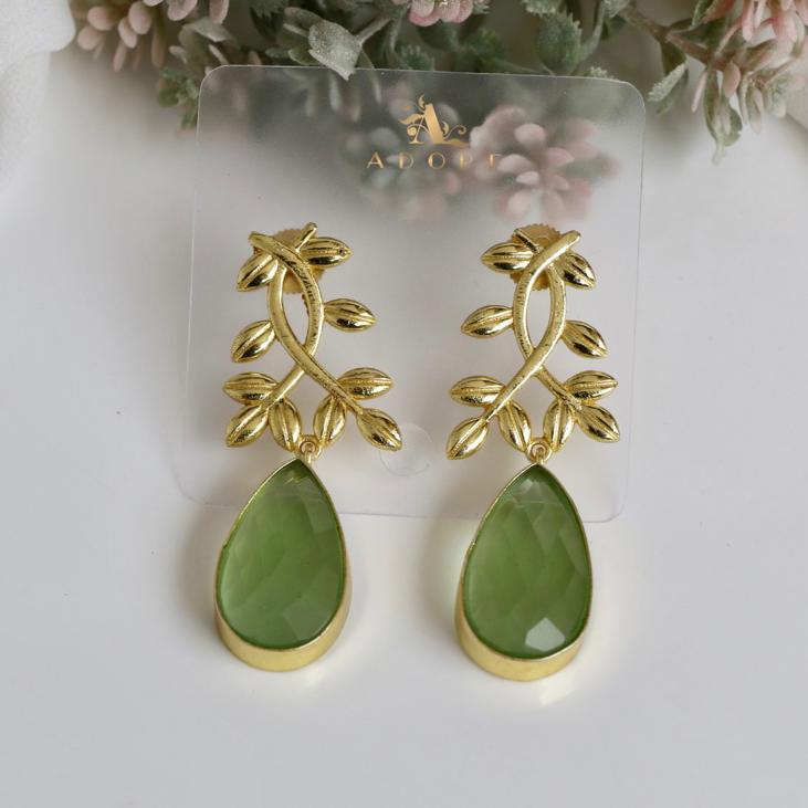 Alyssa Flower Leaf Earrings - Image 22