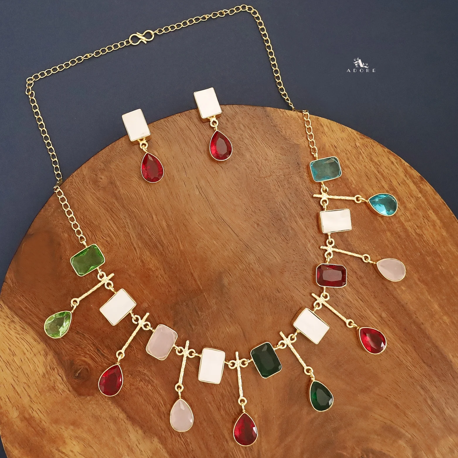 Amaya Golden MOP + Glossy Stone Neckpiece With Earring - Image 2