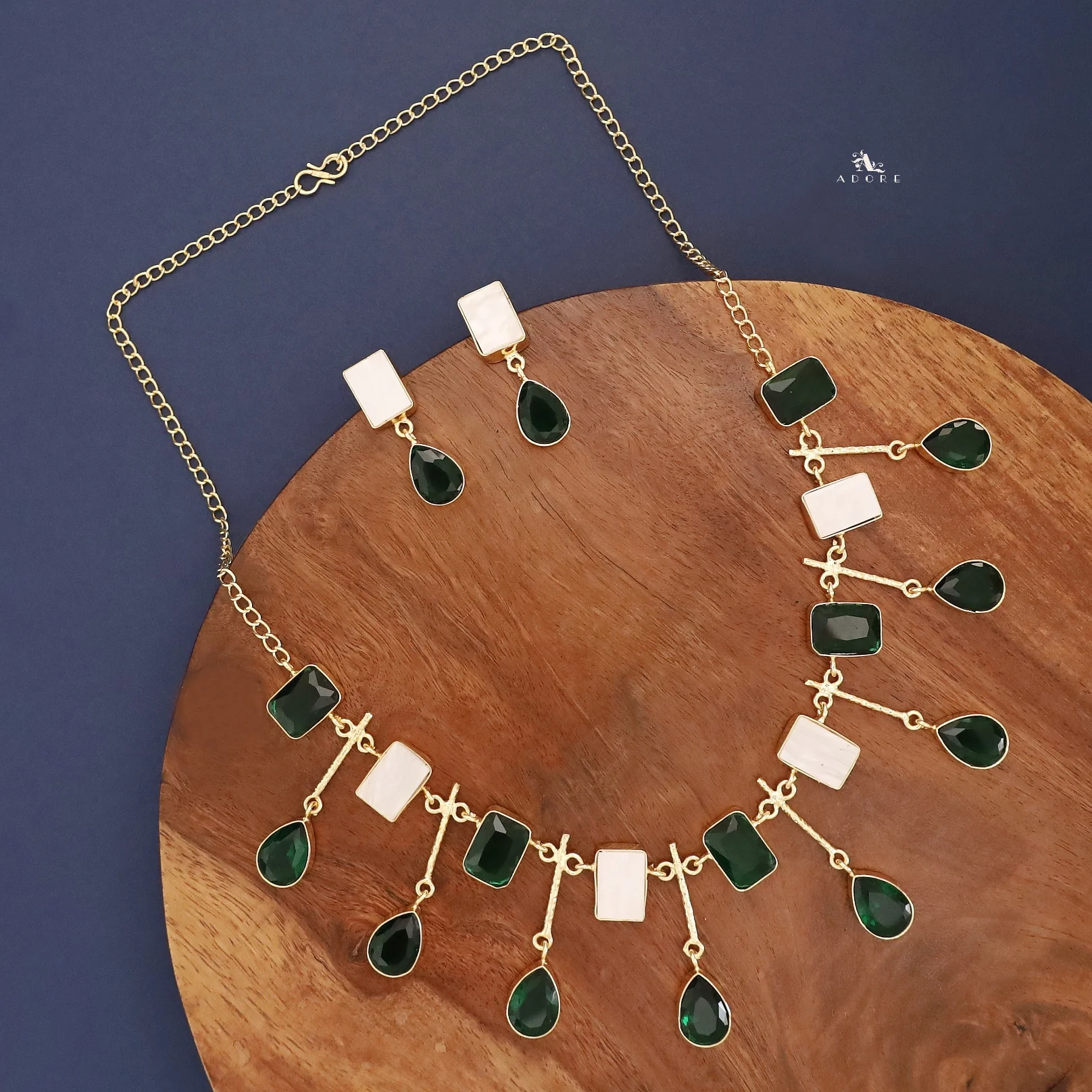 Amaya Golden MOP + Glossy Stone Neckpiece With Earring - Image 6