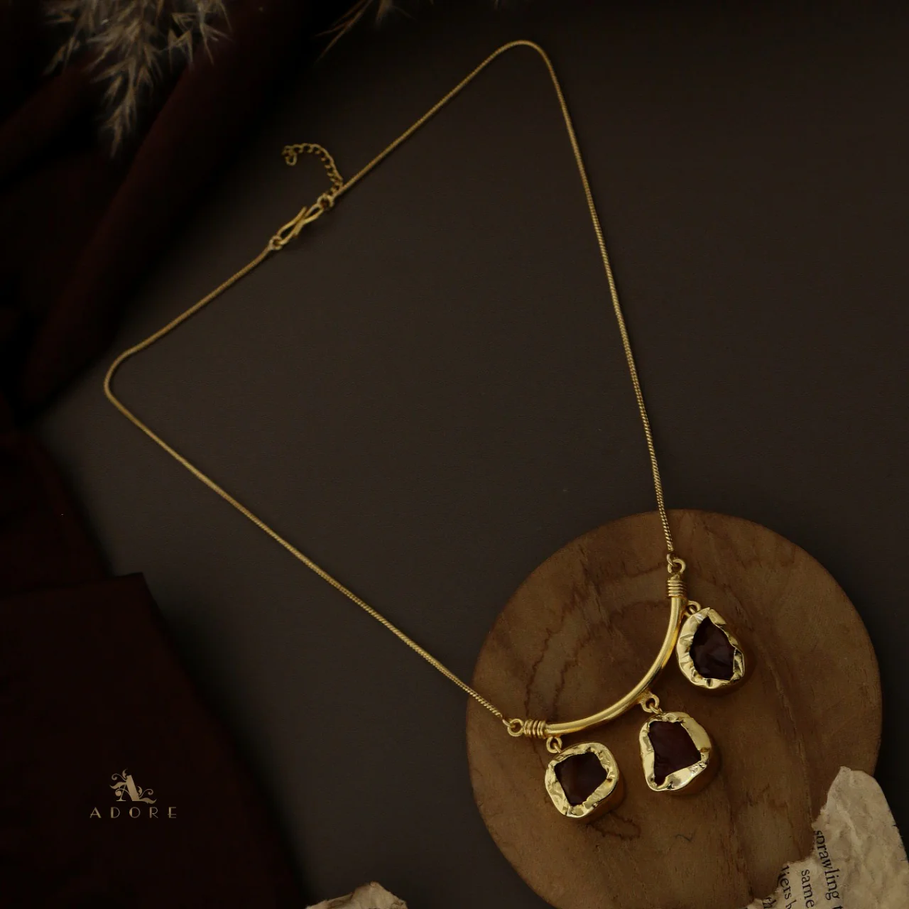 Amba Three Stone Neckpiece - Image 17
