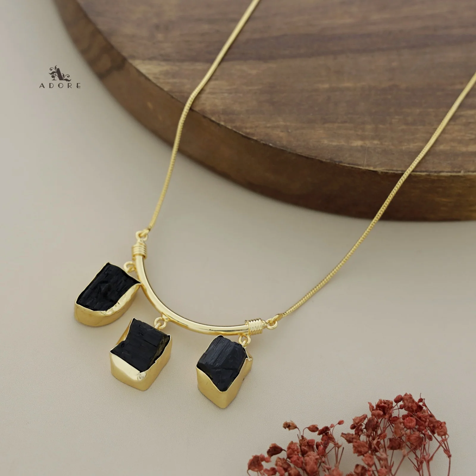 Amba Three Stone Neckpiece - Image 6