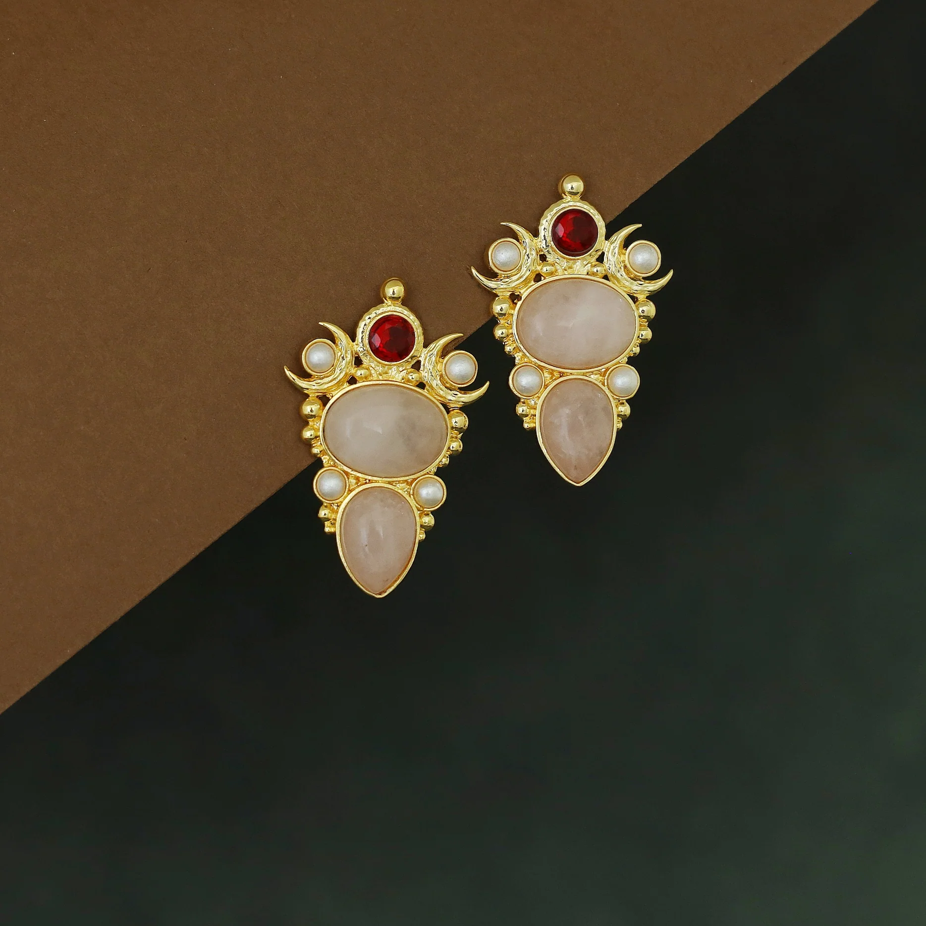 Amera Dual Natural Stone Glossy Pearl Earring - Image 4