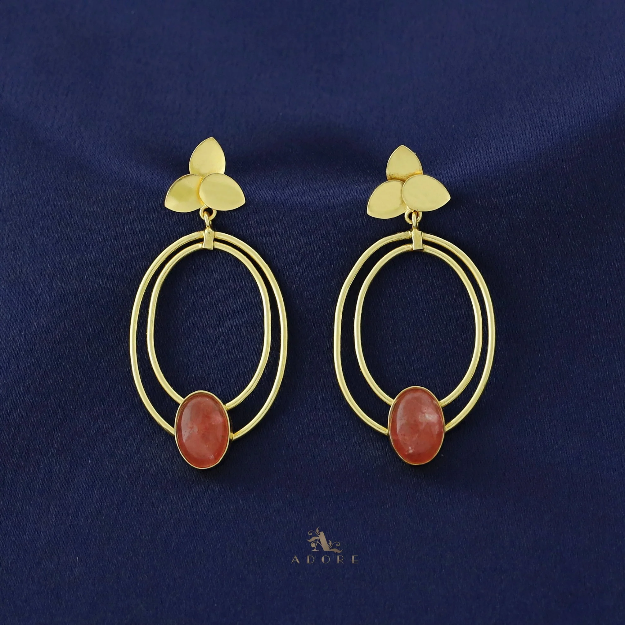 Ameya Tri Leaf Dual Oval Glossy Earring - Image 4