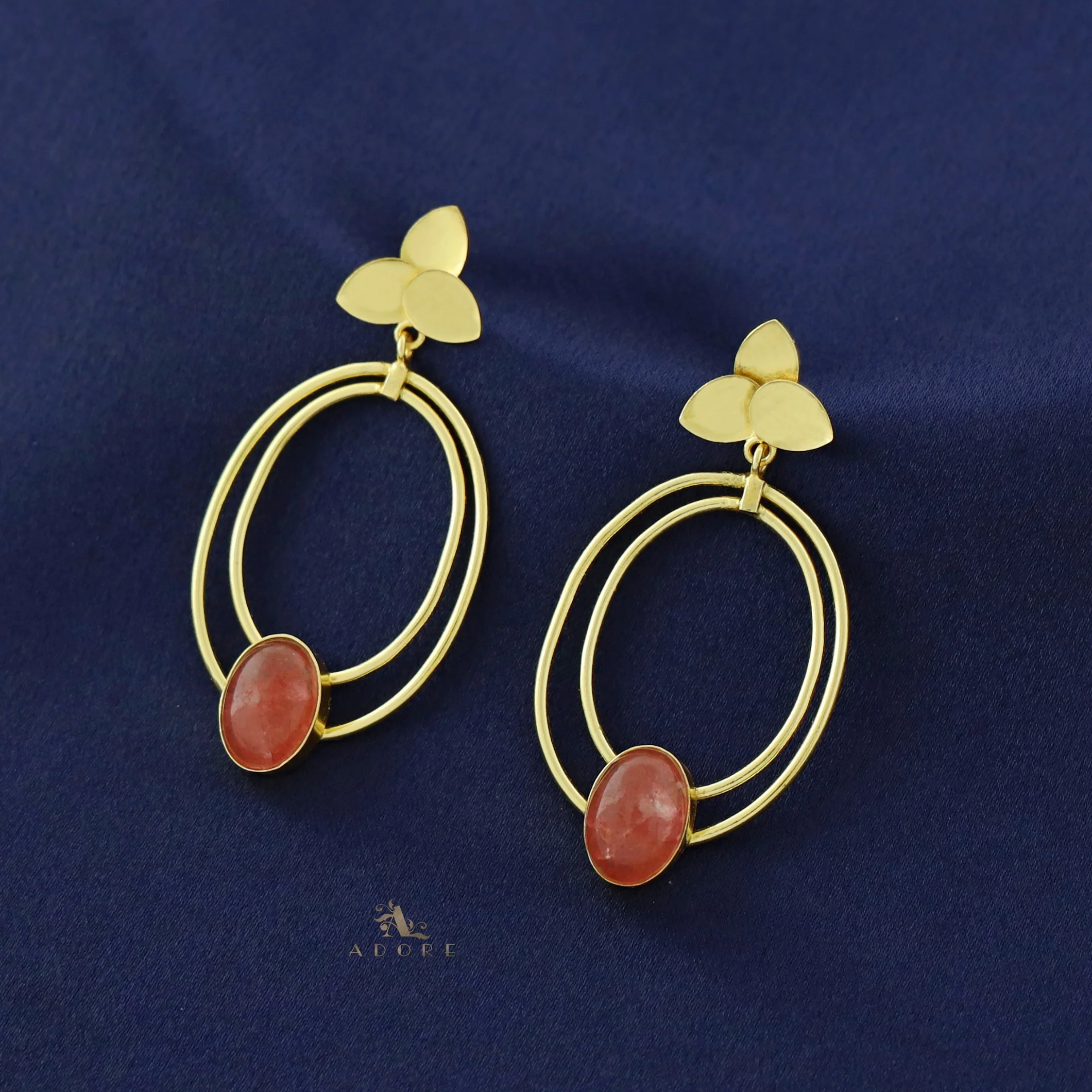Ameya Tri Leaf Dual Oval Glossy Earring - Image 7