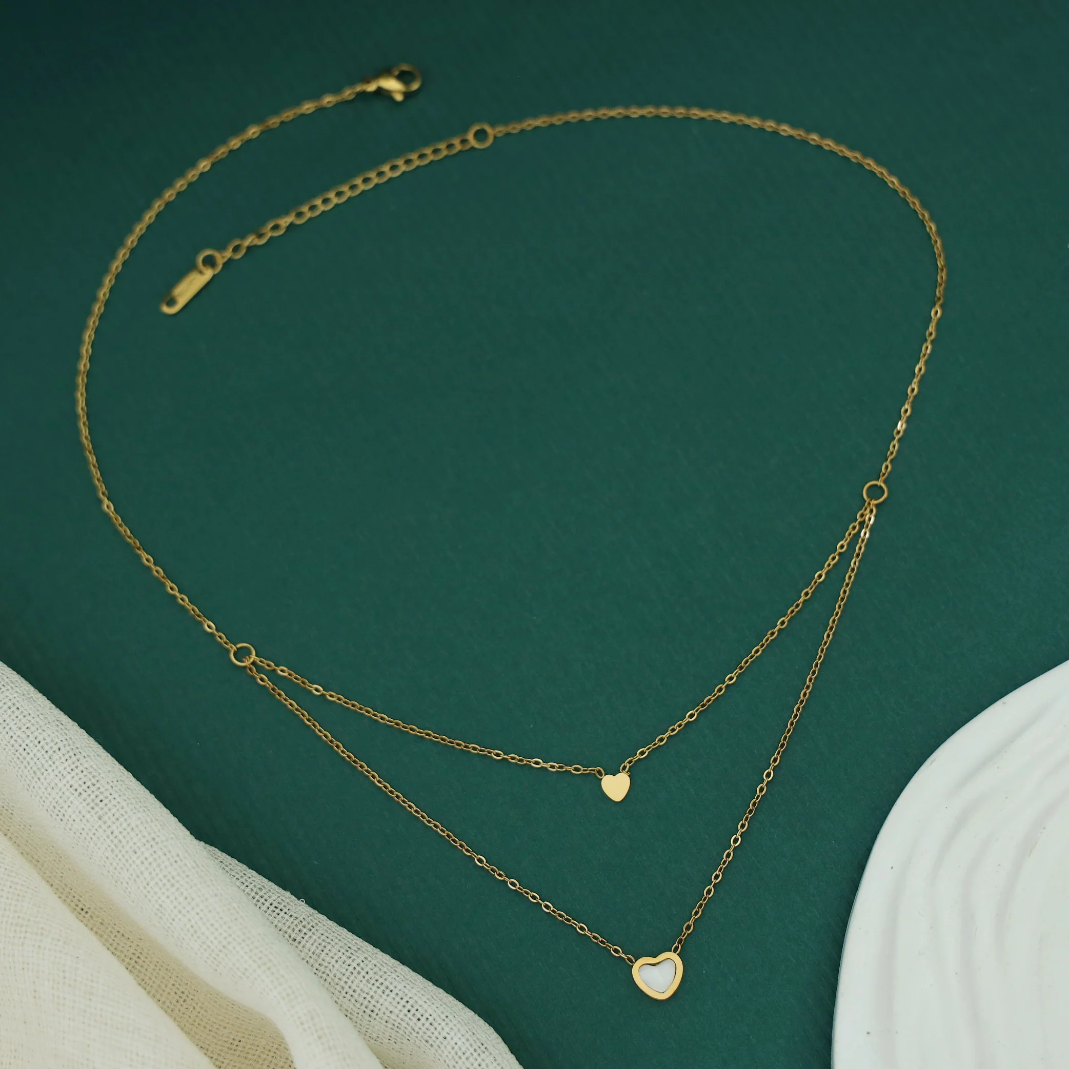 Amiha 2 Layer Dual Heart Neckpiece - Image 4