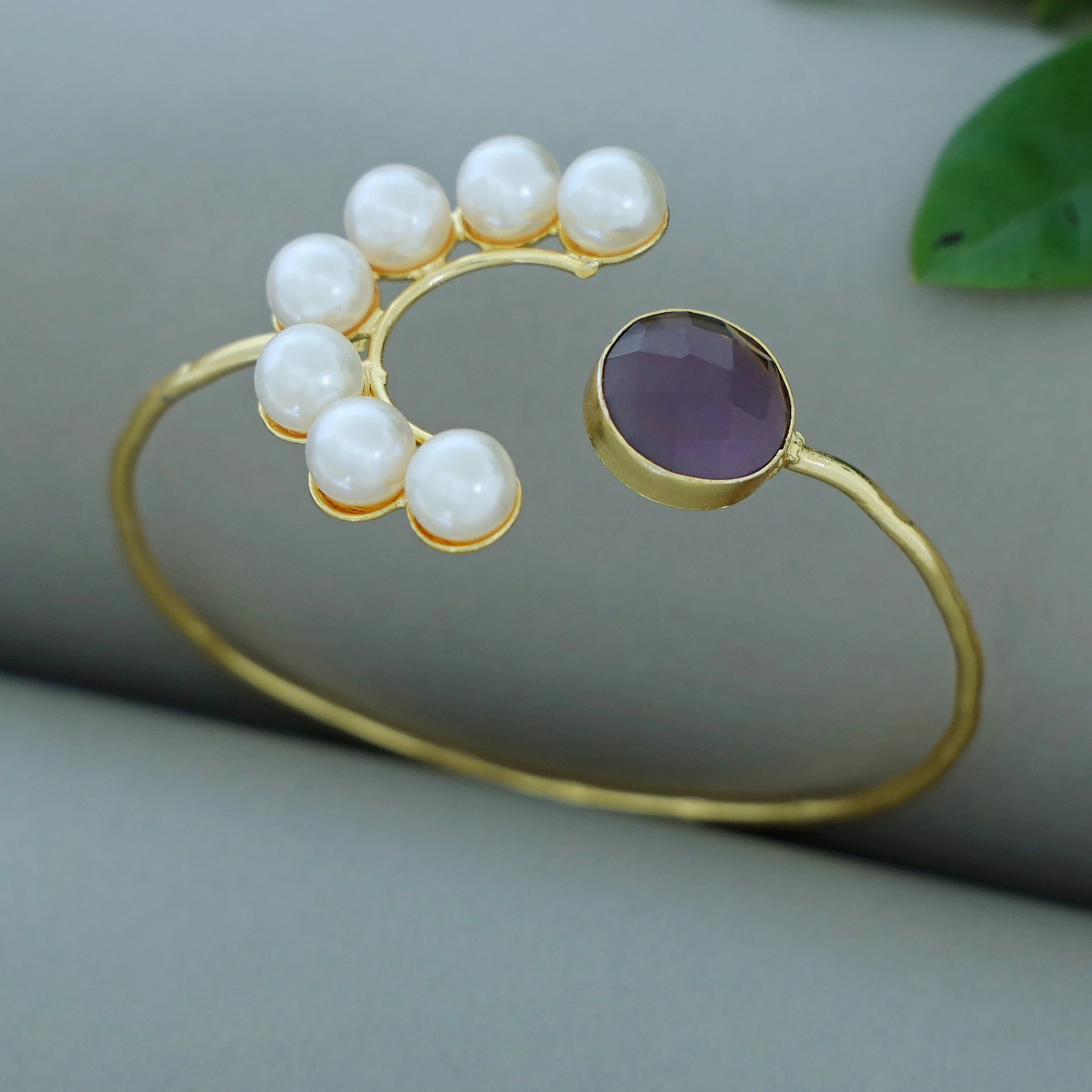 Amika Glossy + Raw Stone Pearl Bangle - Image 4