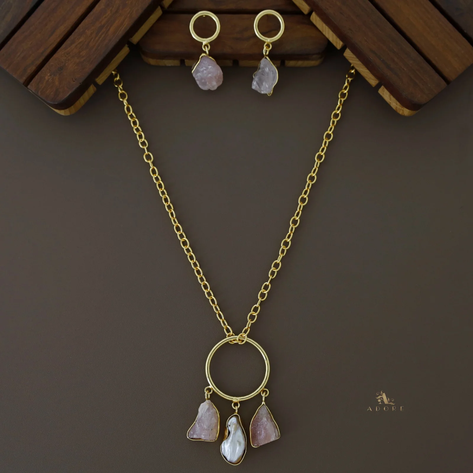 Anabella Raw Stone + Baroque Circle Neckpiece With Earring - Image 10