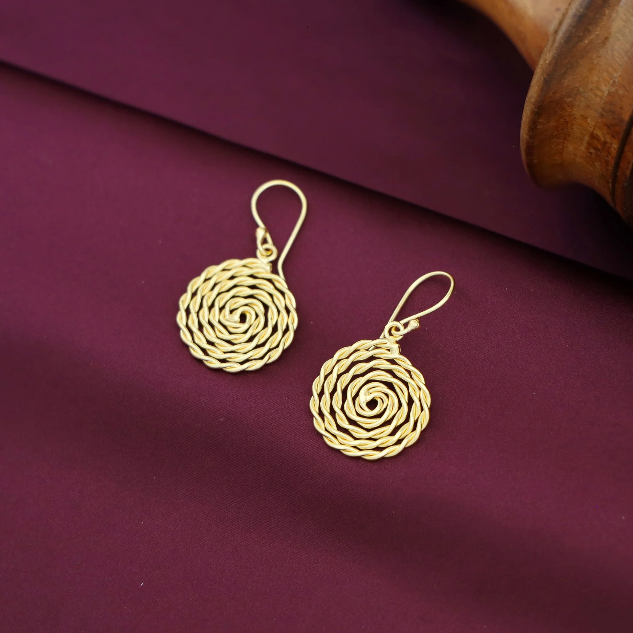 Anaiah Golden Twisted Drop - Image 2
