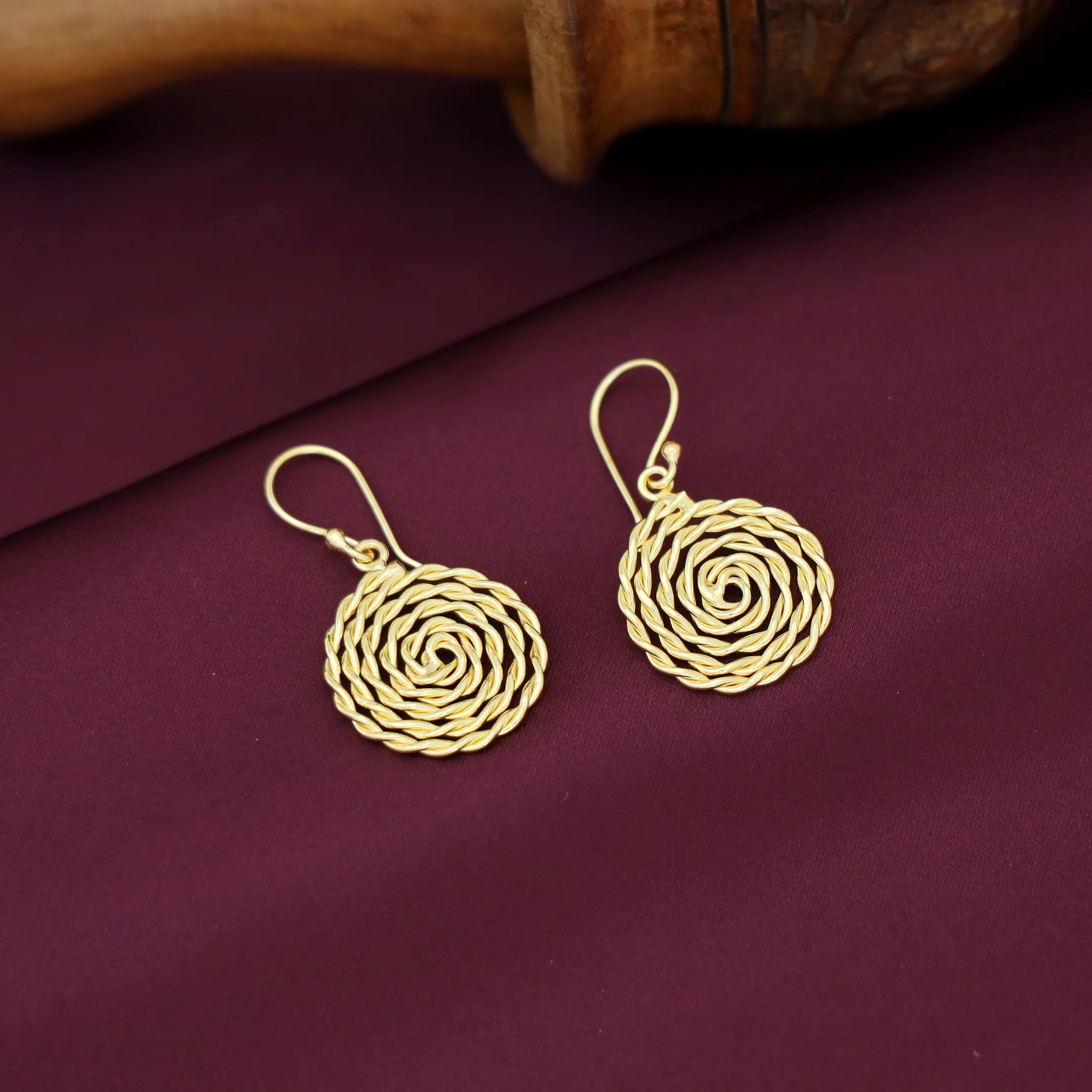 Anaiah Golden Twisted Drop - Image 3