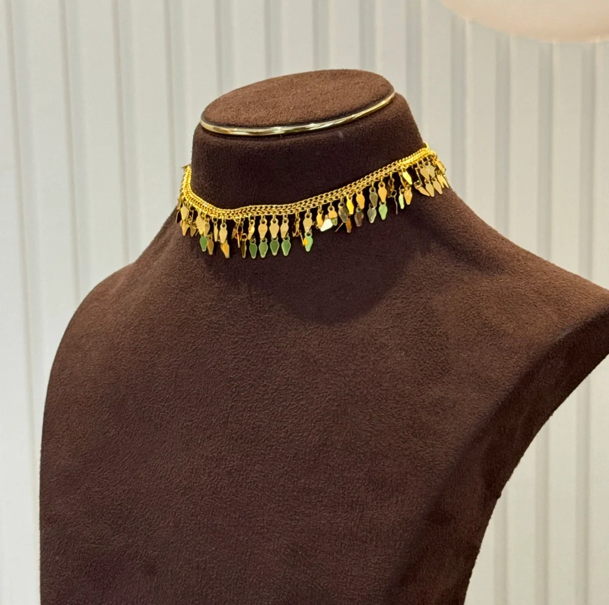 Anakha Golden Hanging Elakkathali Choker - Image 3
