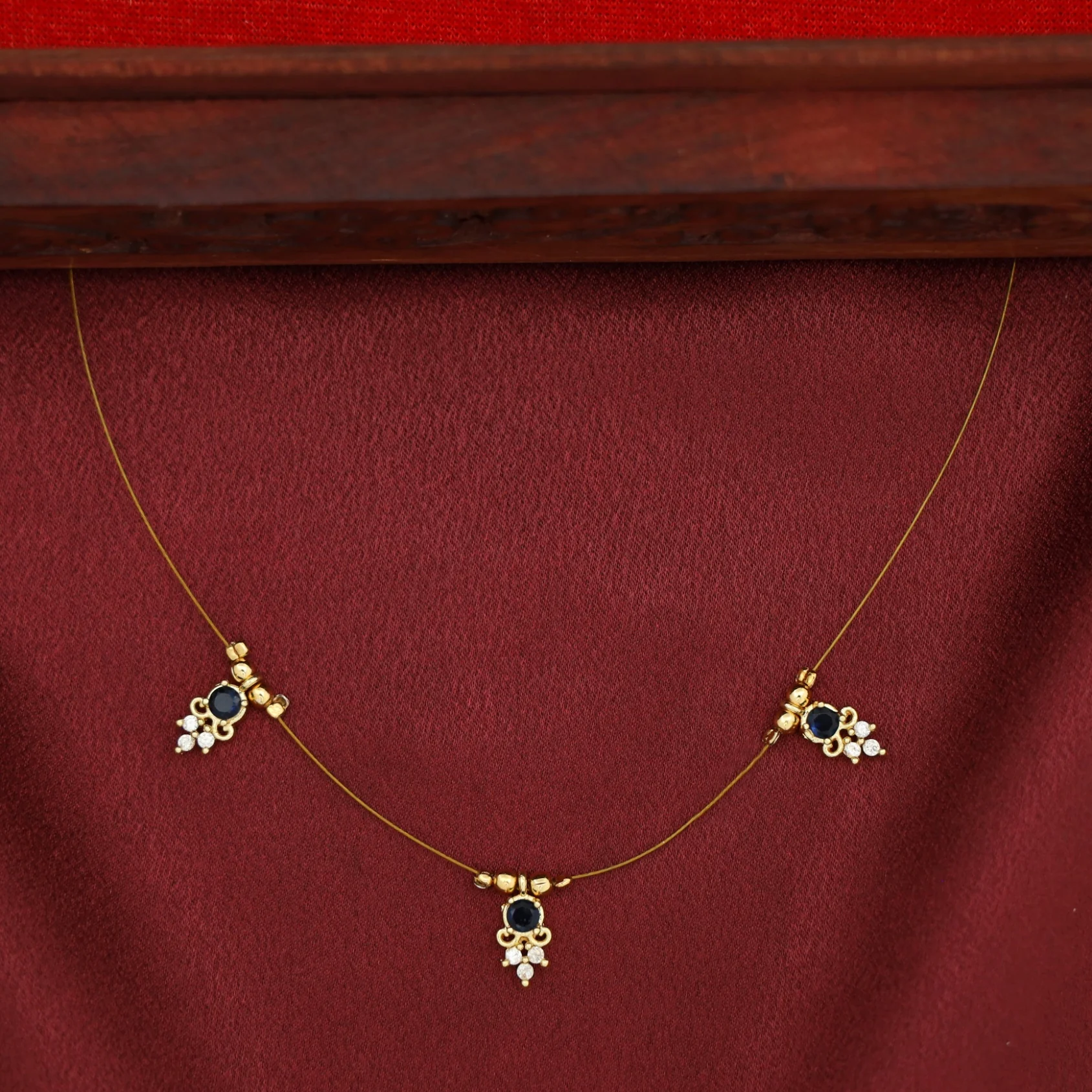 Anala Glossy Stone String Neckpiece - Image 6