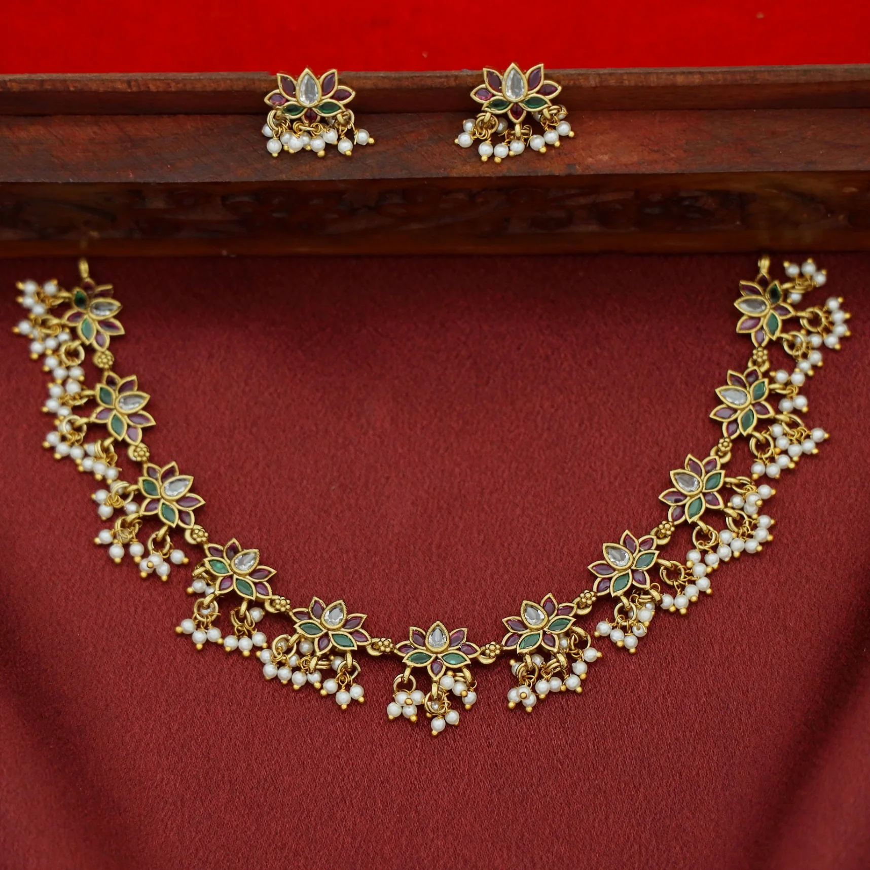 Anamika Dhala Padma Pearl Short Neckpiece With Earring - Image 2