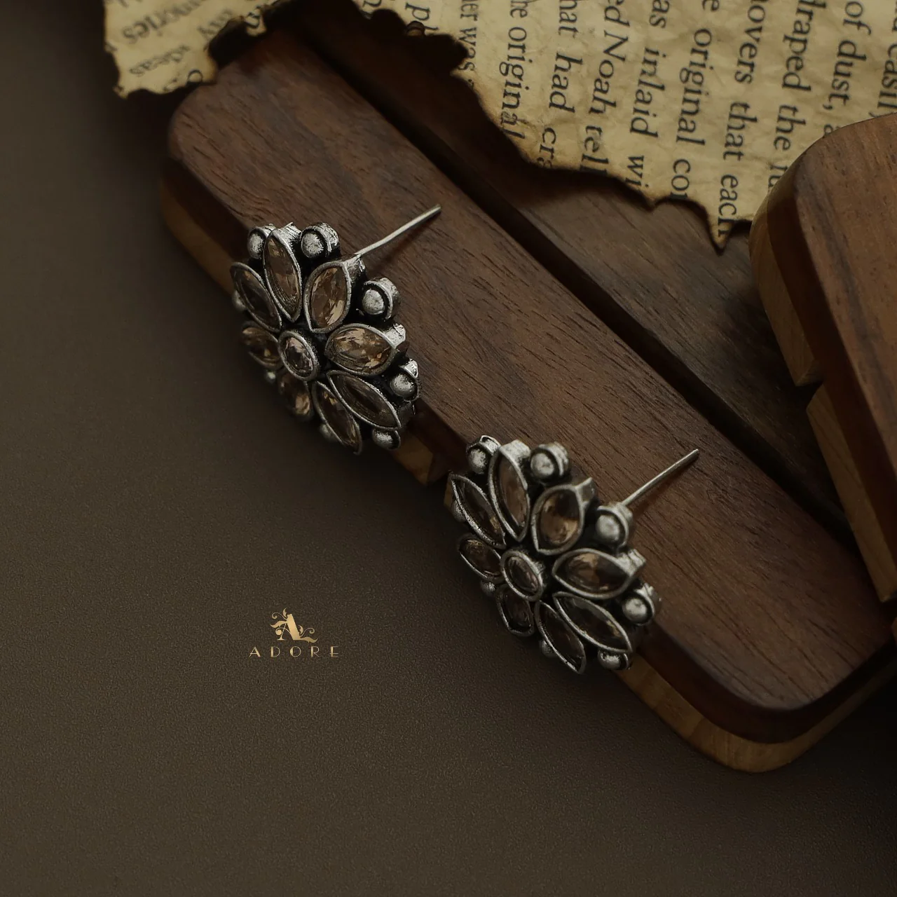 Angela Flower Earring - Image 6