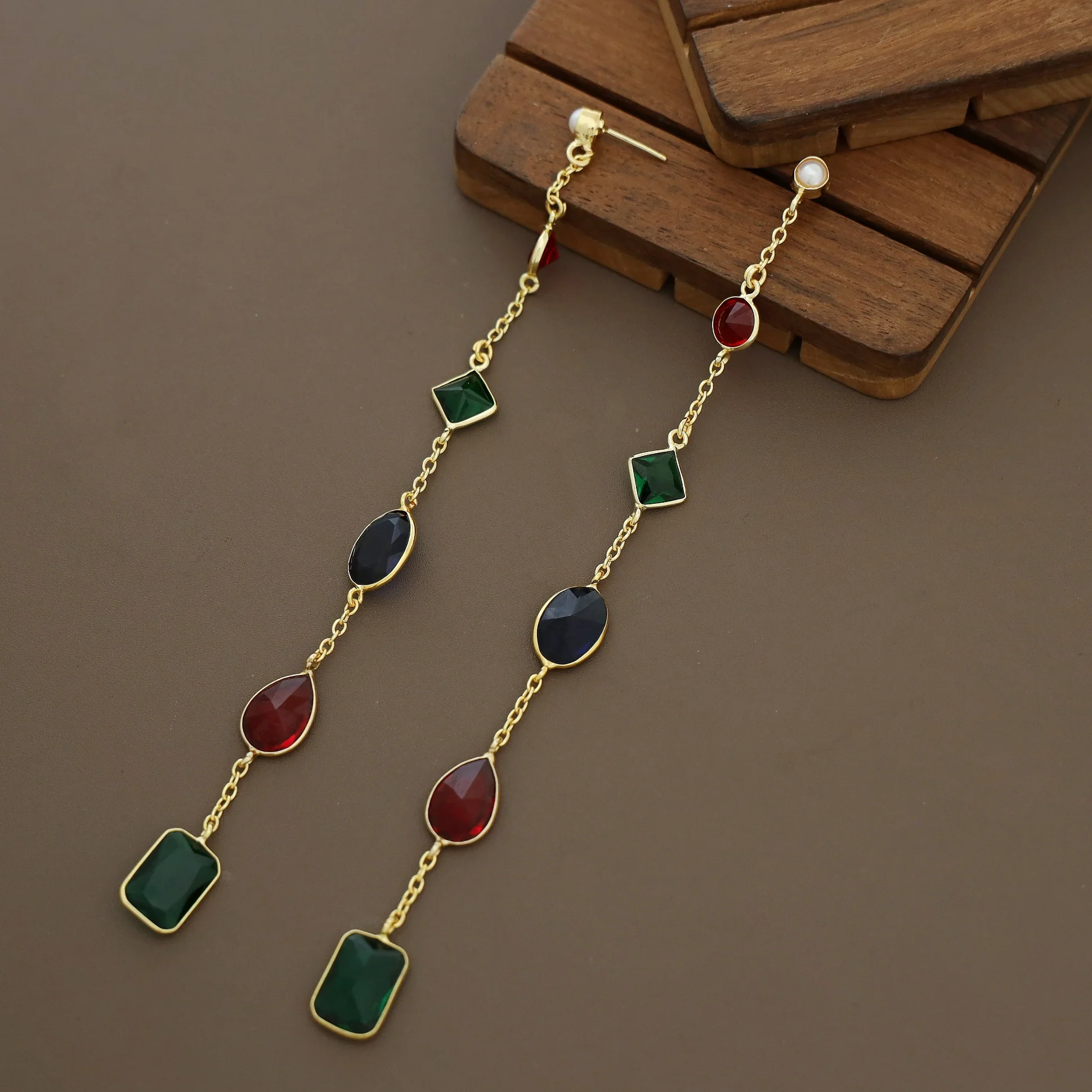 Golden Chainy Long Multishape Glossy Stone Earring - Image 3
