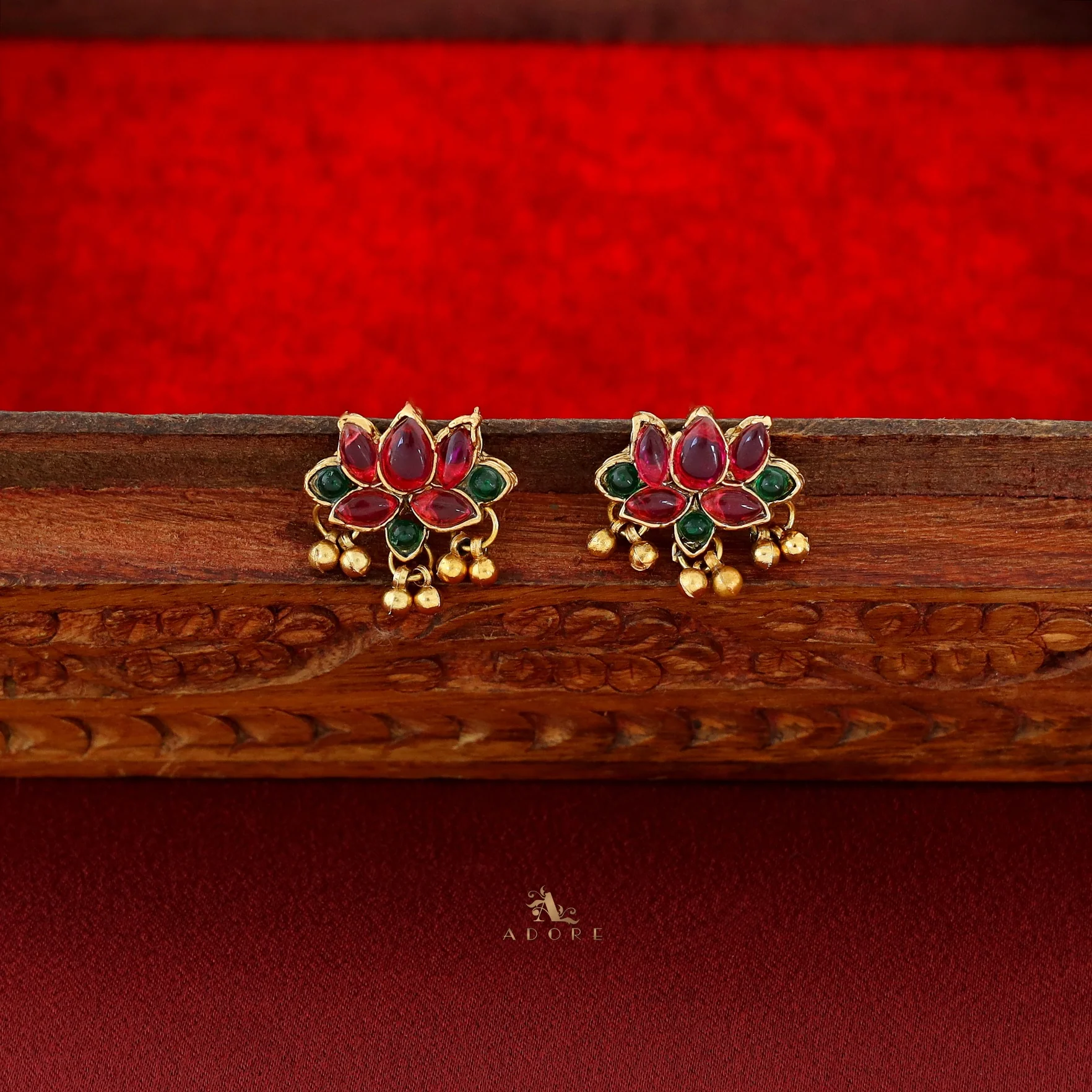 Anshika Golden Beads Lotus Neckpiece With Earring - Image 9