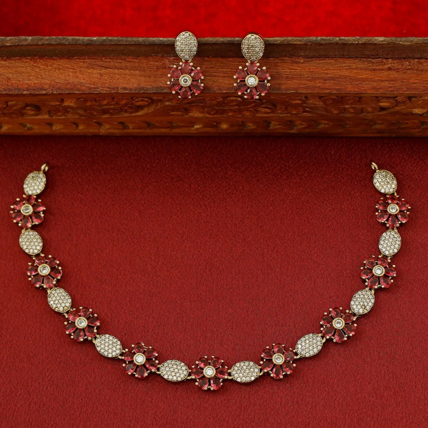 Anvika Floral AD Stone Short Neckpiece With Earring - Image 4