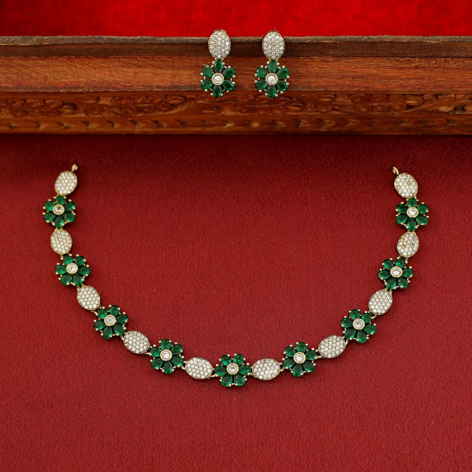Anvika Floral AD Stone Short Neckpiece With Earring - Image 5