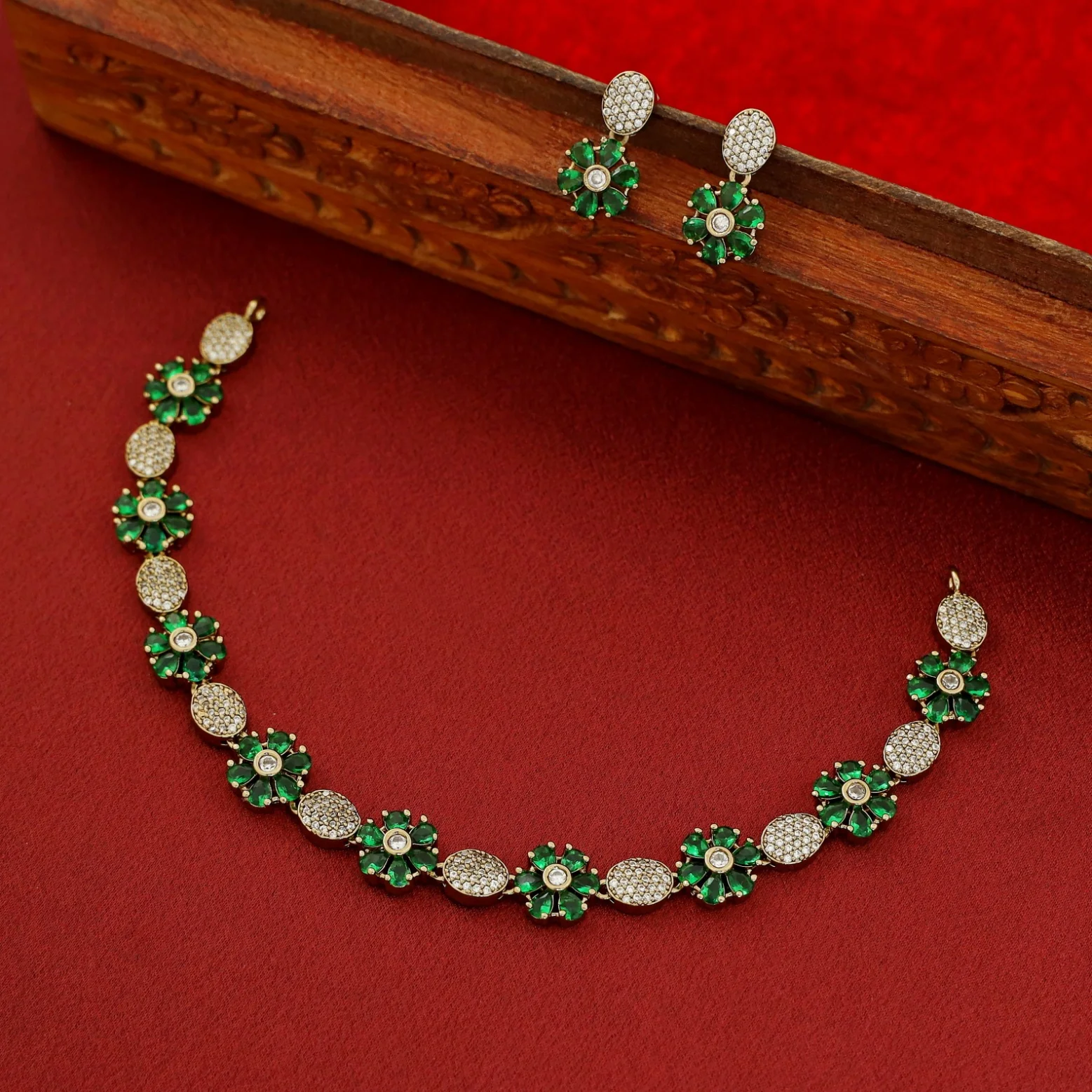 Anvika Floral AD Stone Short Neckpiece With Earring - Image 7