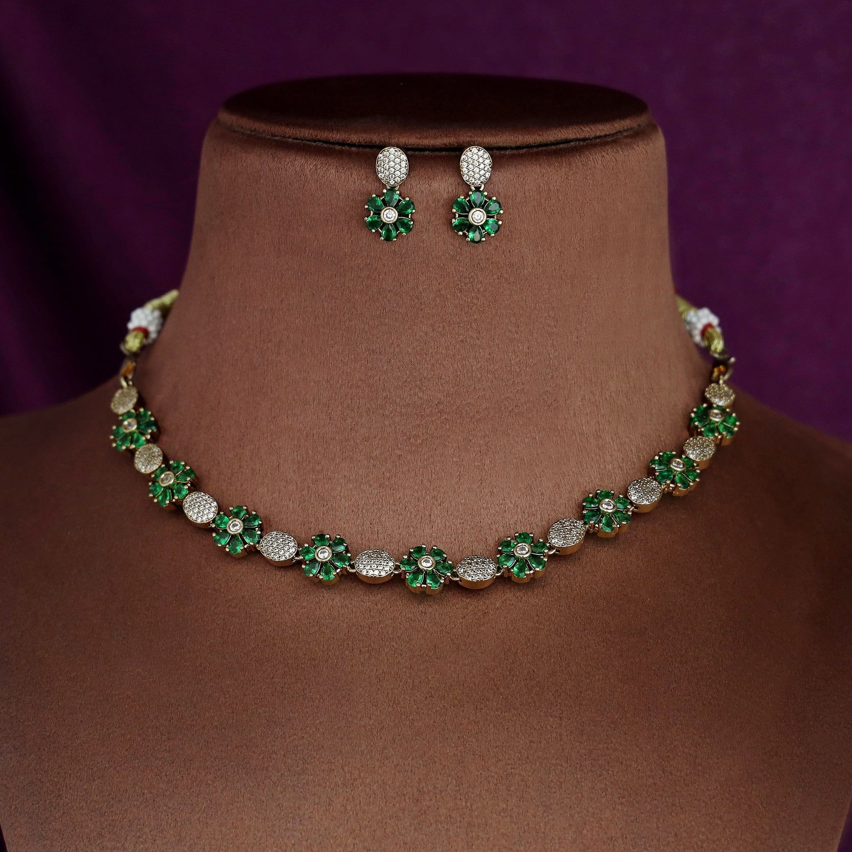 Anvika Floral AD Stone Short Neckpiece With Earring - Image 8