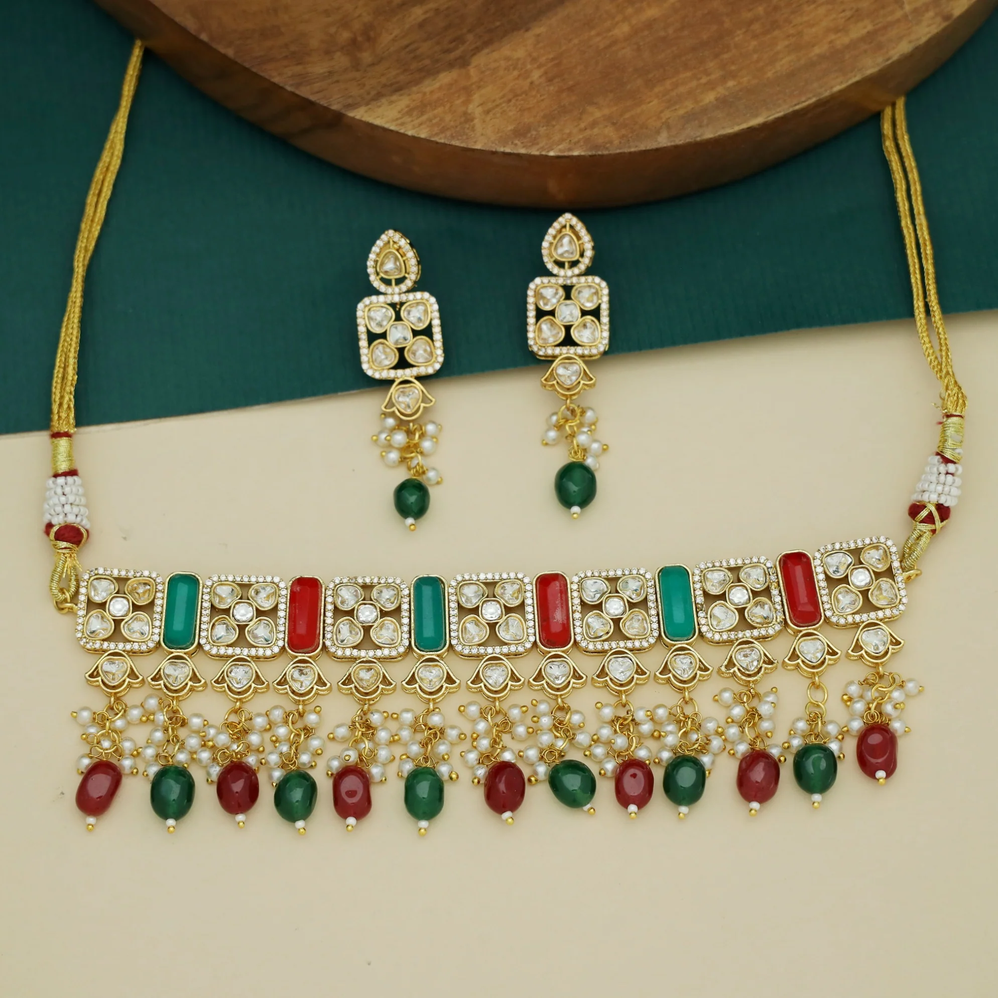 Anwita Pearl Beaded Kundan Choker With Earring - Image 2