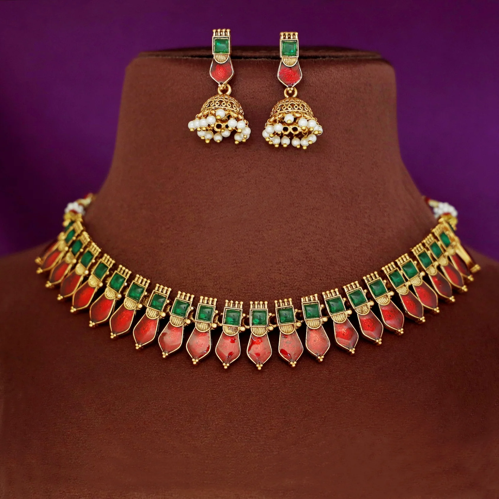 Apeksha Enamel Palakka Short Neckpiece With Earring - Image 6