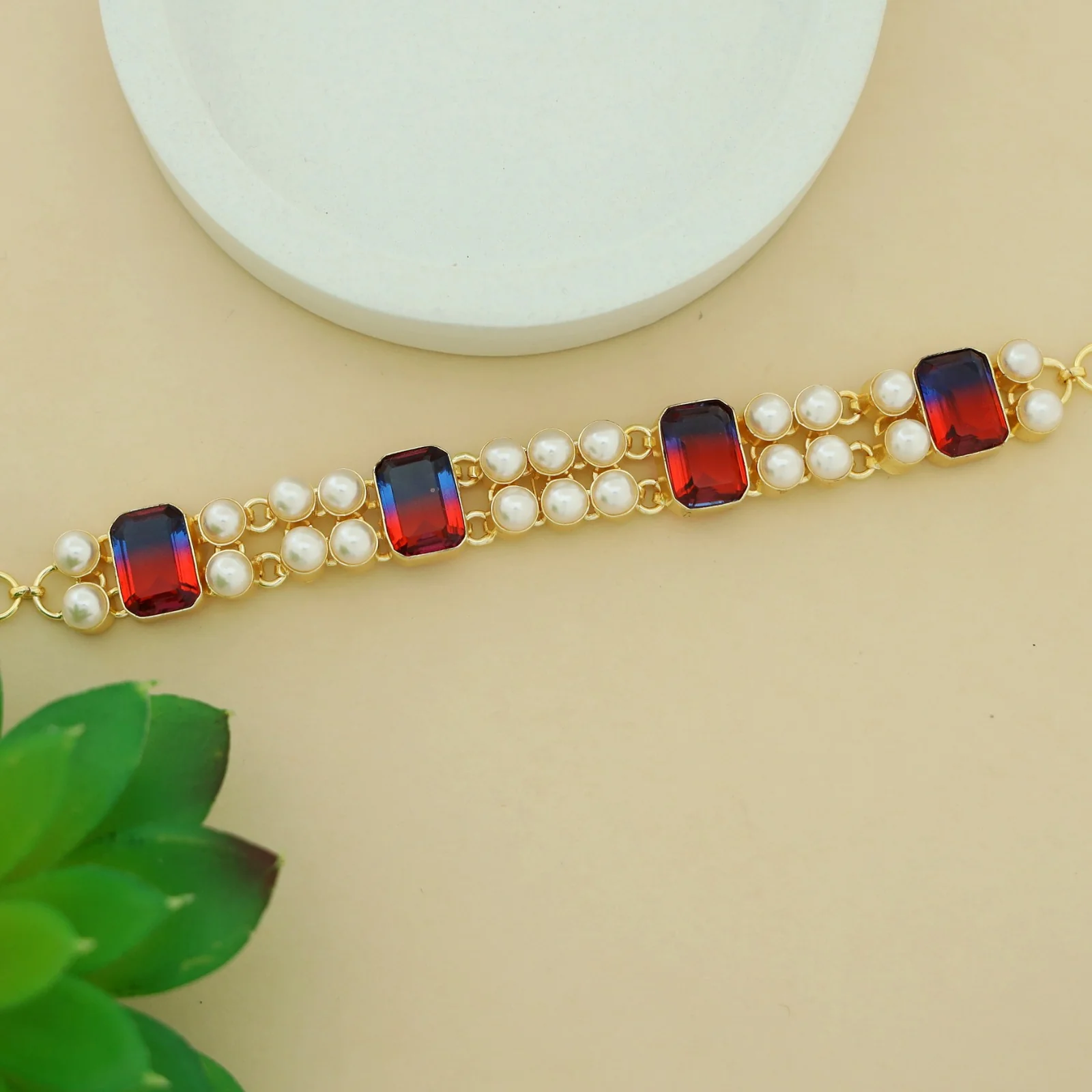 Aphros Pearl Rectangle Glossy Stone Choker - Image 10