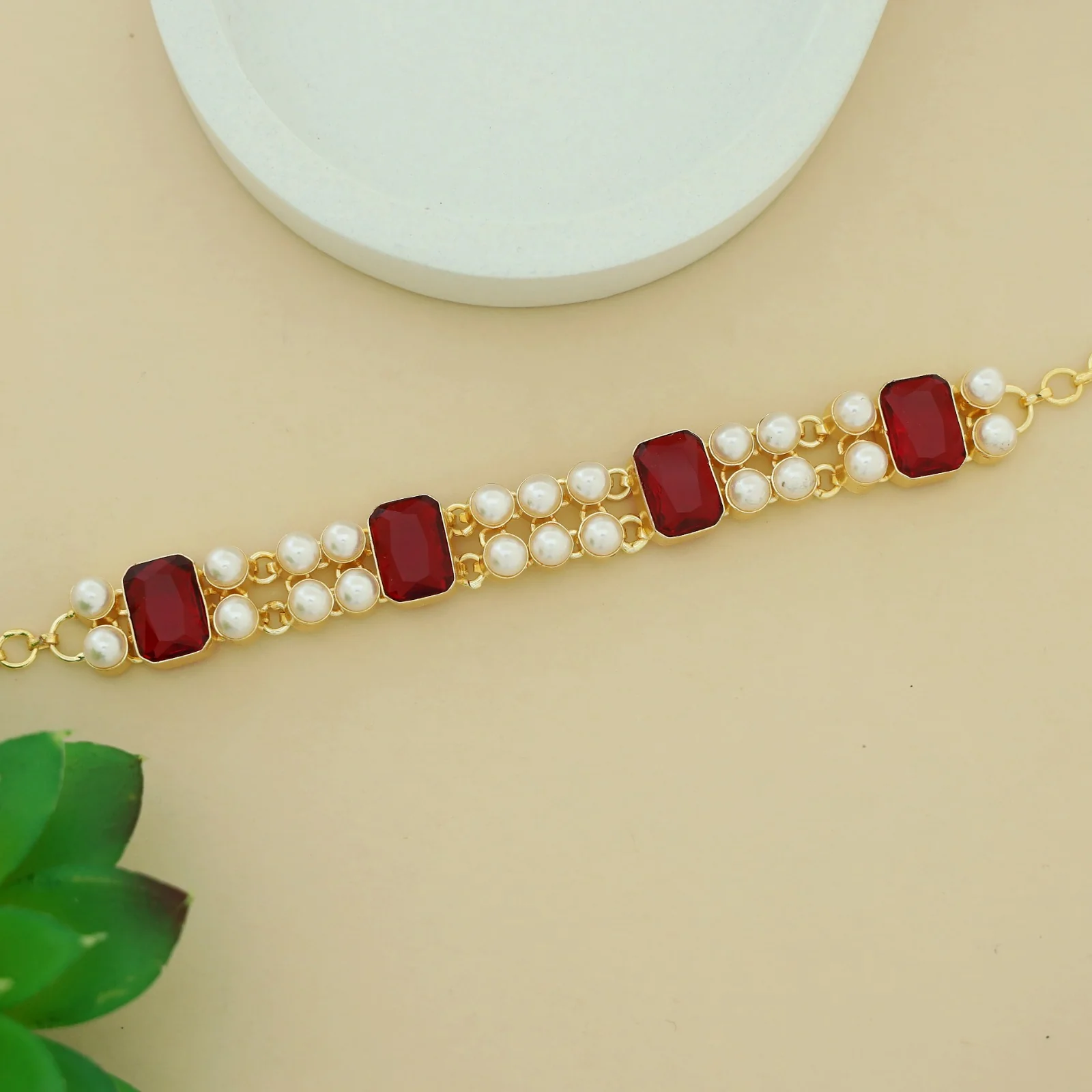 Aphros Pearl Rectangle Glossy Stone Choker - Image 2