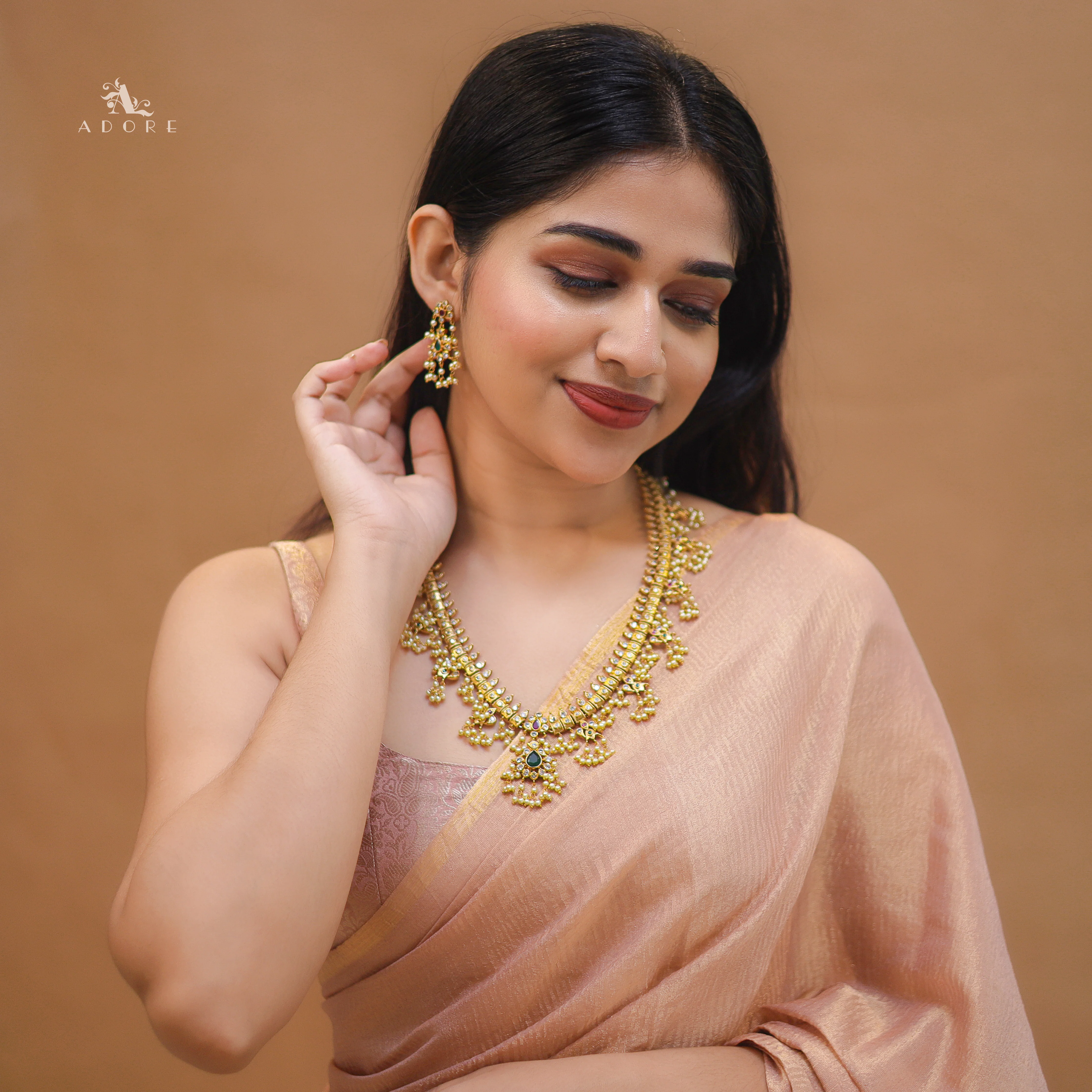 Premium Apsara Pearl Bridal Long Neckpiece With Earring - Image 3