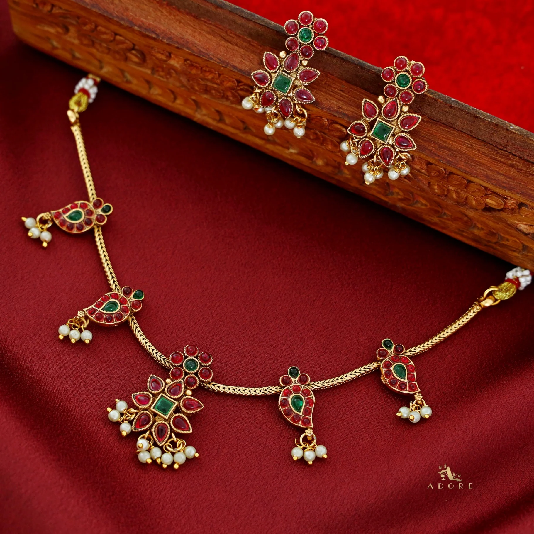 Aradhana Mango Pearl Short Neckpiece With Earring - Image 10