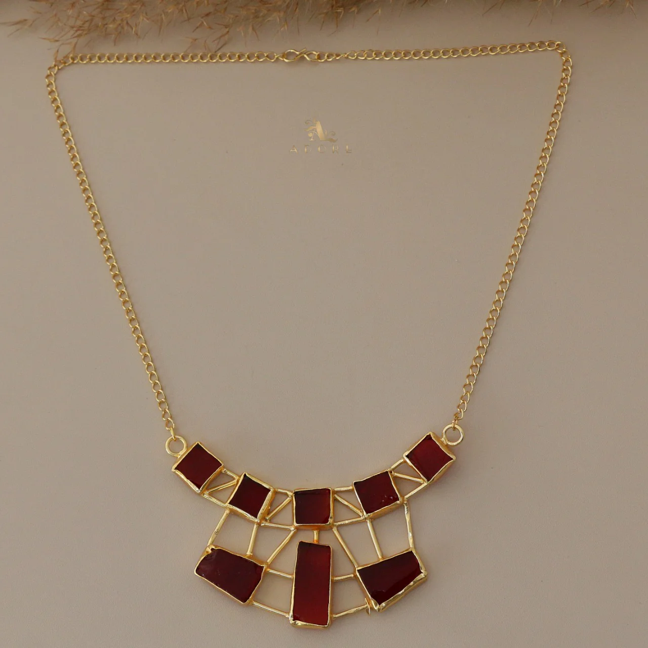 Araiza Raw Stone Neckpiece - Image 3