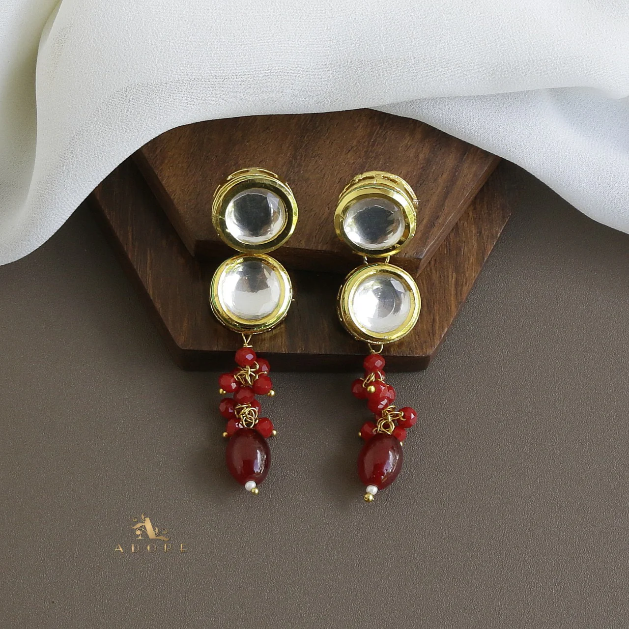 Aranmayi Kundan Neckpiece With Earring - Image 5