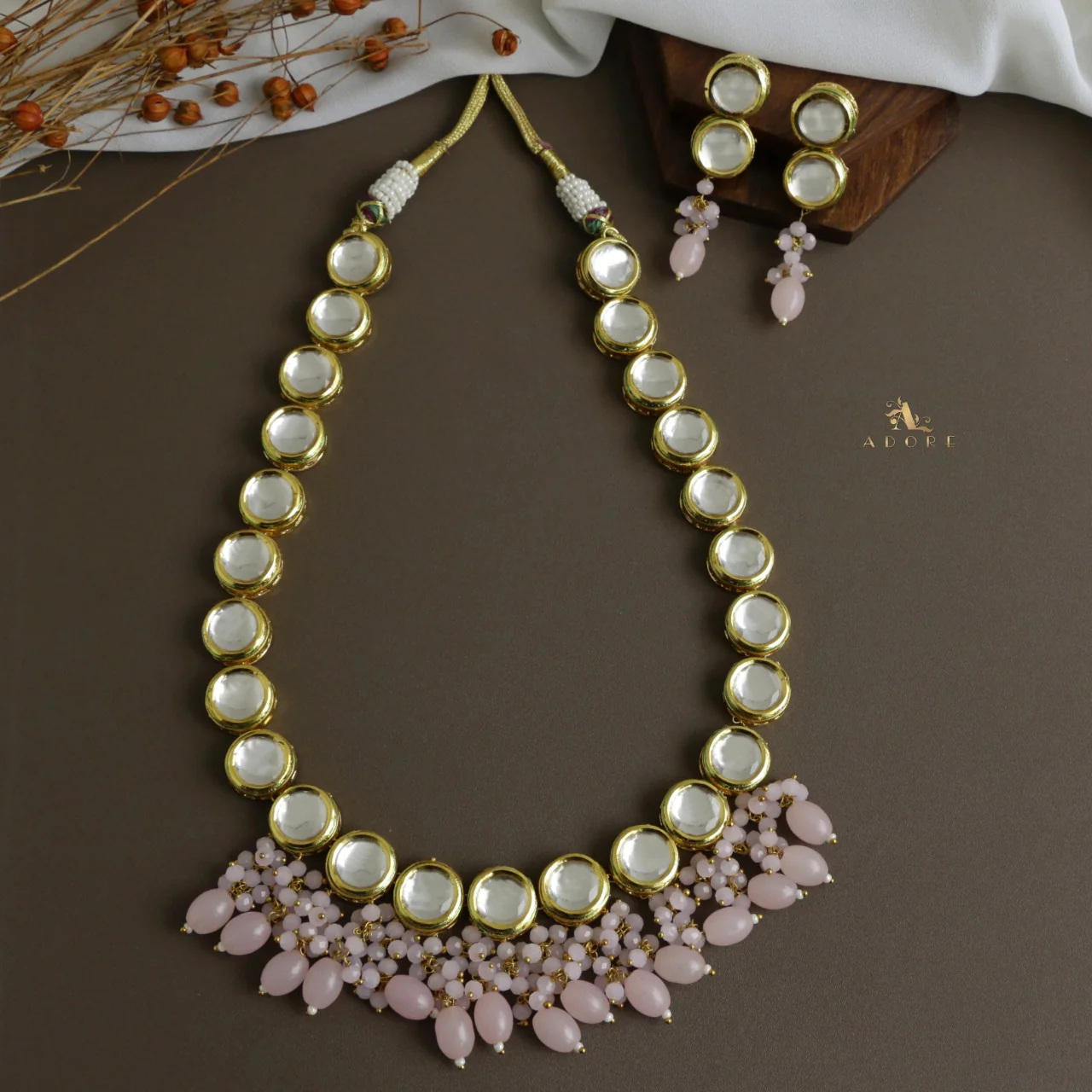 Aranmayi Kundan Neckpiece With Earring - Image 6