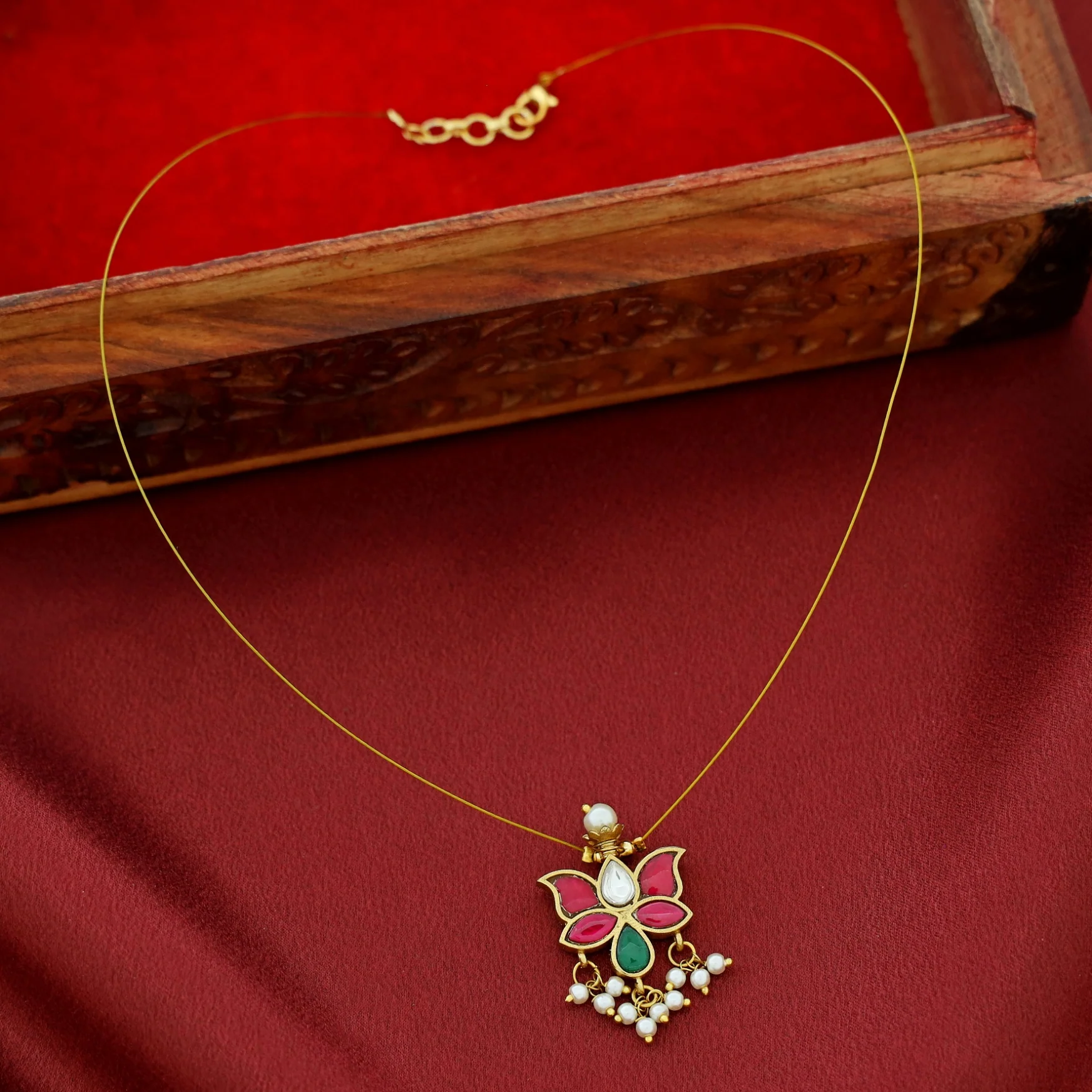 Aranya Jadau Kundan Pearl Lotus String Neckpiece - Image 7