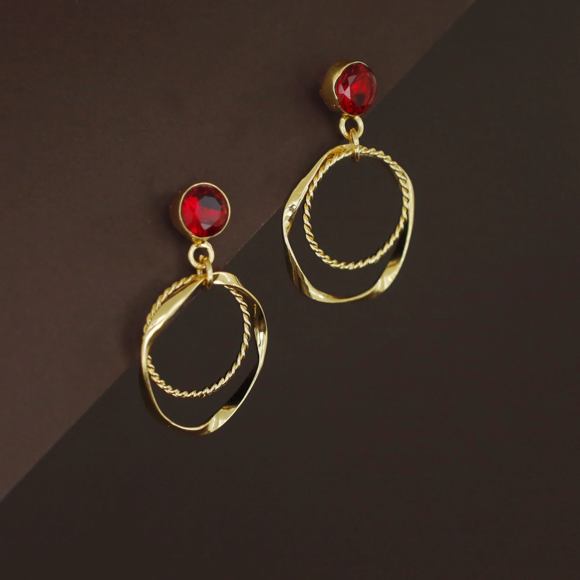 Ariza Twisted Dual Circle Glossy Stone Earring - Image 7