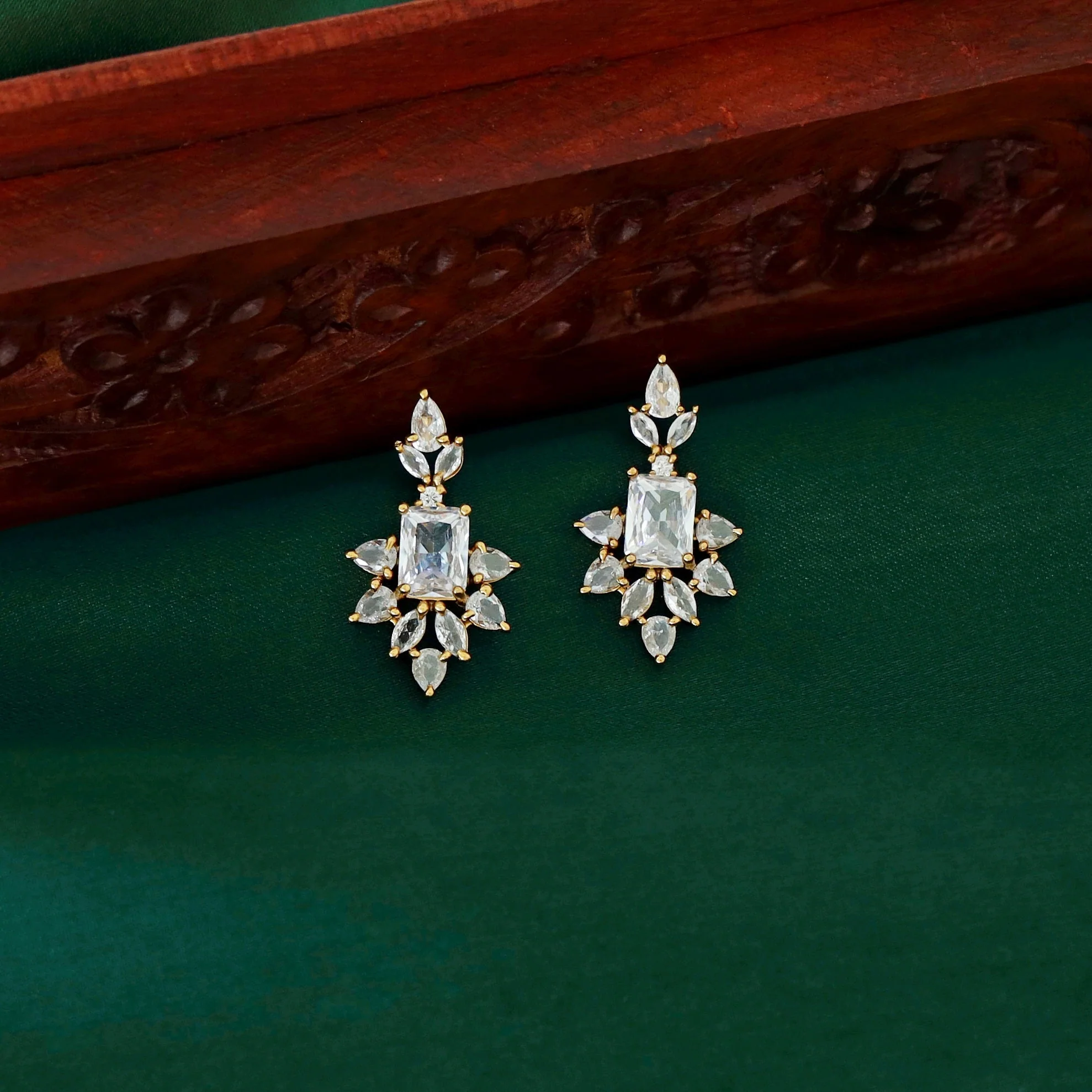 Arjita Glossy AD Stone Drop Neckpiece With Earring - Image 3