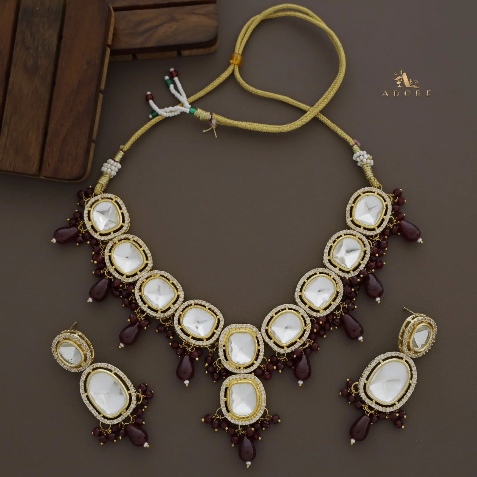Arohi Polki Kundan Neckpiece With Earring - Image 4