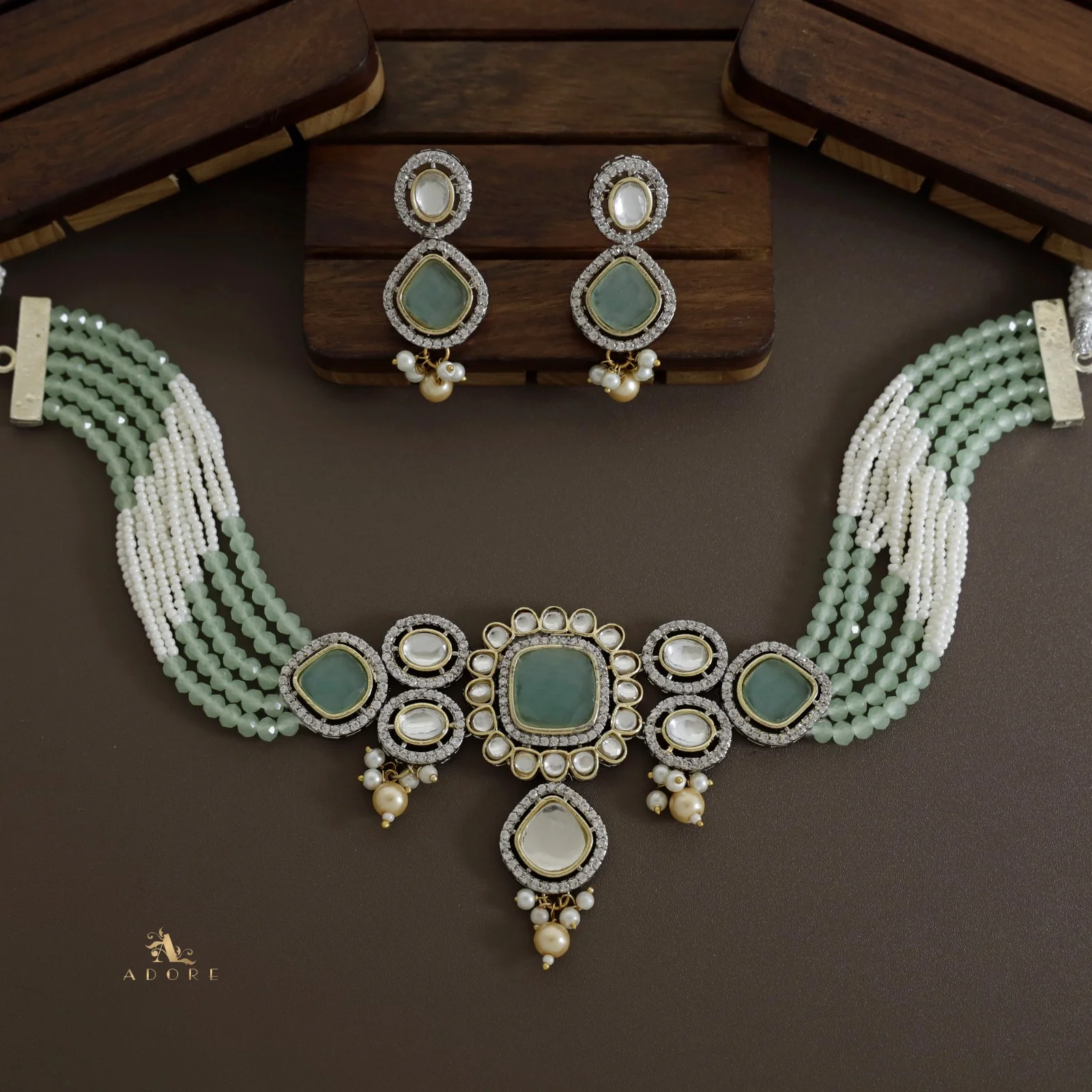Aroosa Kundan Choker With Earring - Image 15