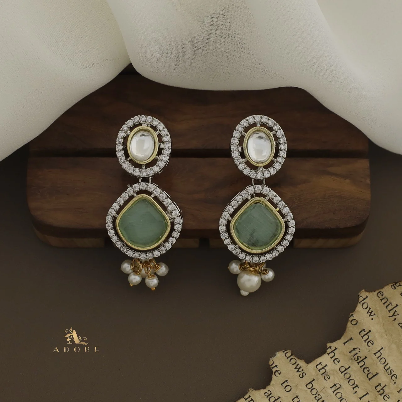 Aroosa Kundan Choker With Earring - Image 9