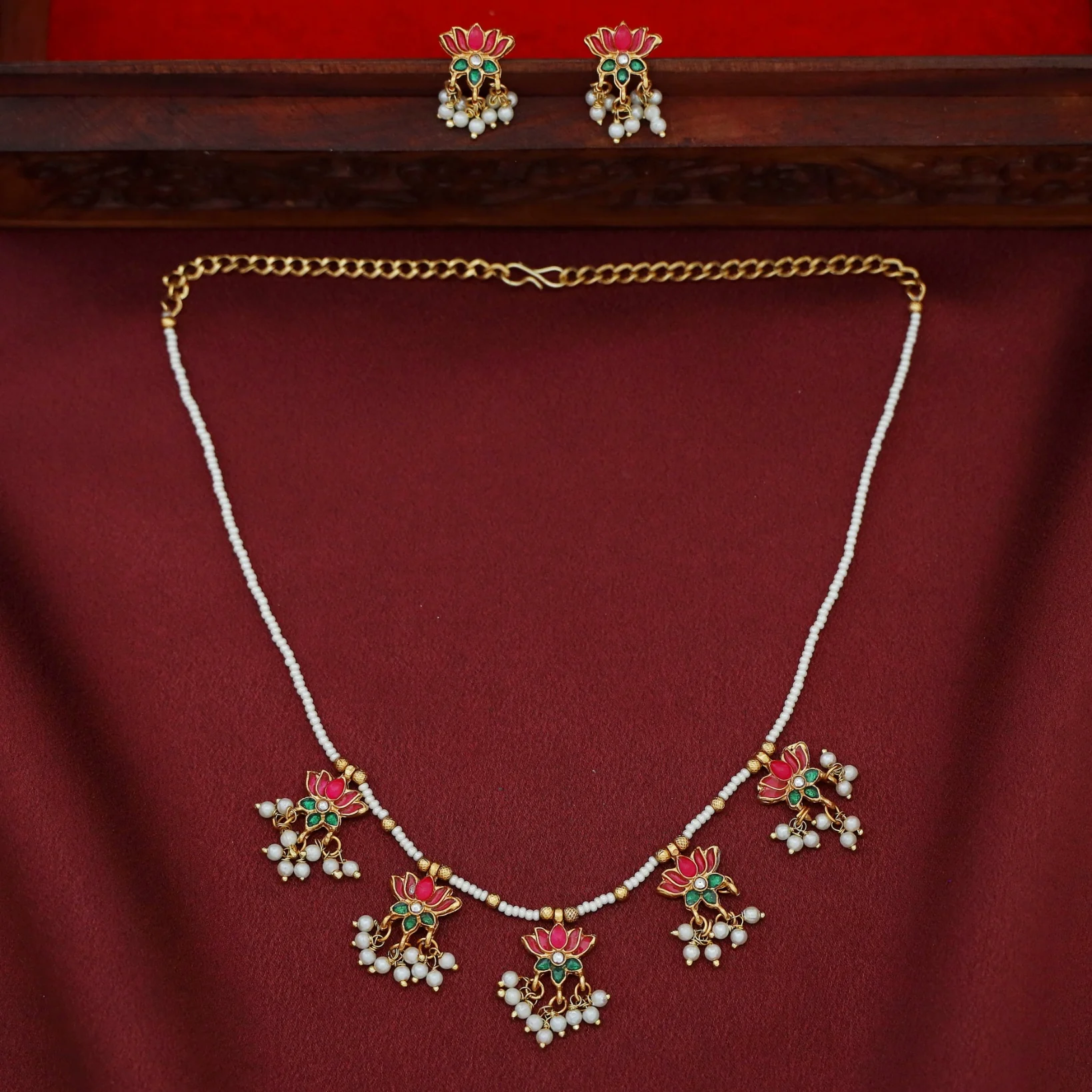 Arusha Mini 5 Lotus Pearl Bead Short Neckpiece With Earring - Image 5