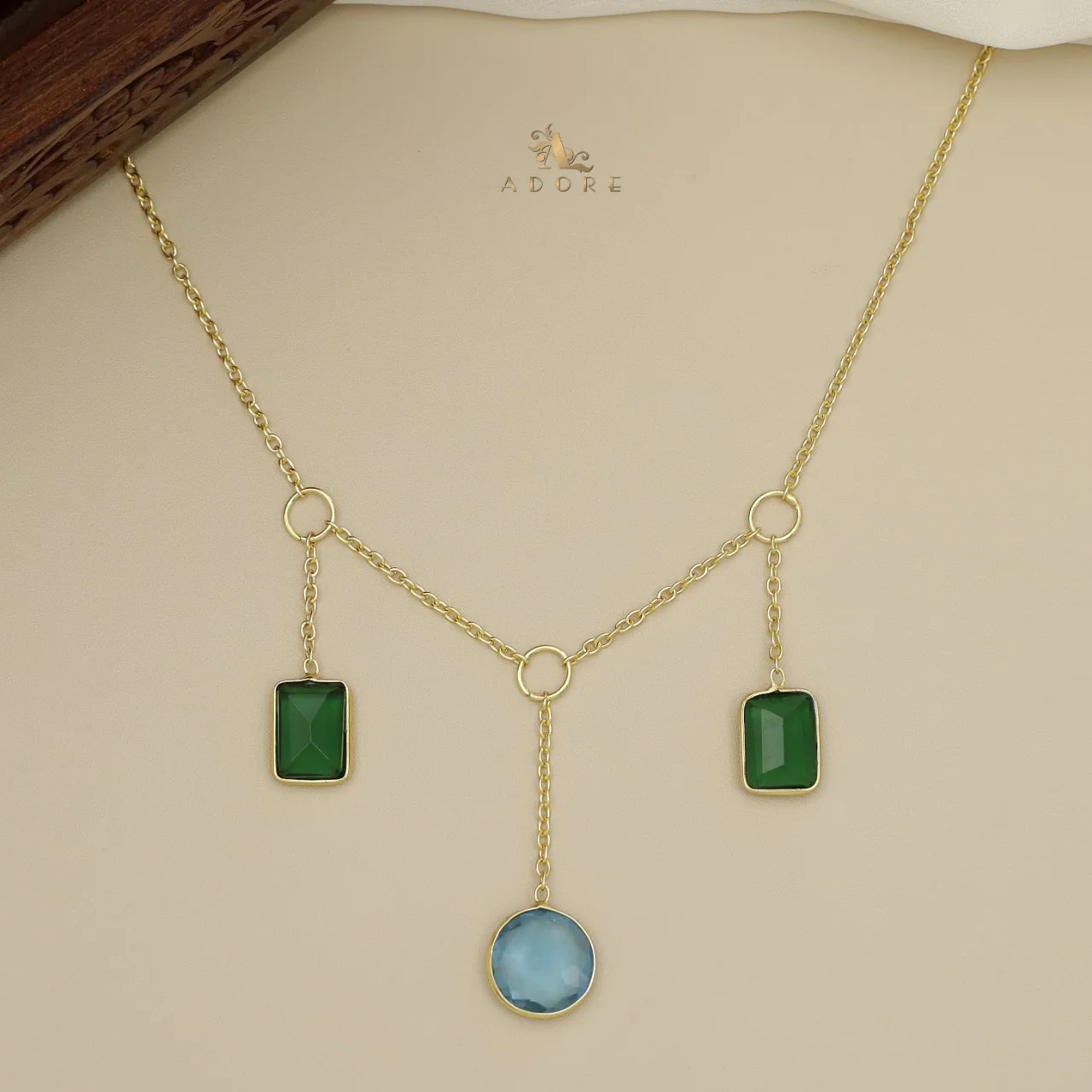 Mirabel Dual Rectangle Glossy Neckpiece - Image 3