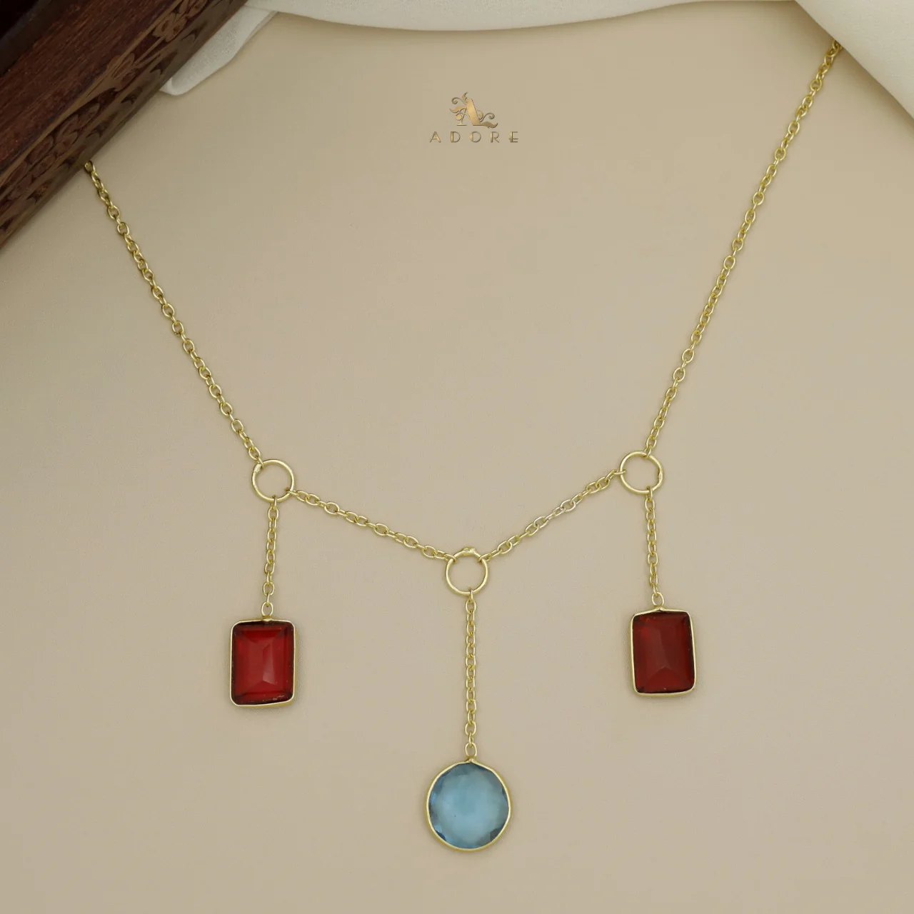 Mirabel Dual Rectangle Glossy Neckpiece - Image 4