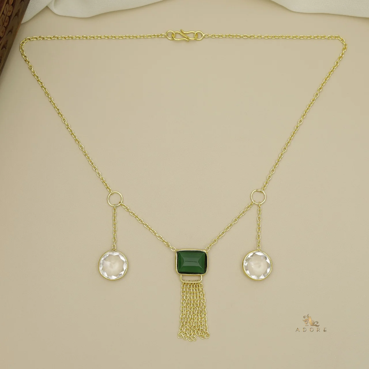 Ashbel 2 Round Glossy Neckpiece - Image 4