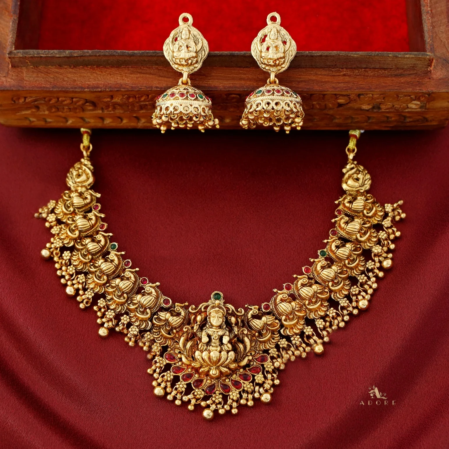 Ashtalakshmi Mayura Bridal Short Neckpiece With Earring - Image 2