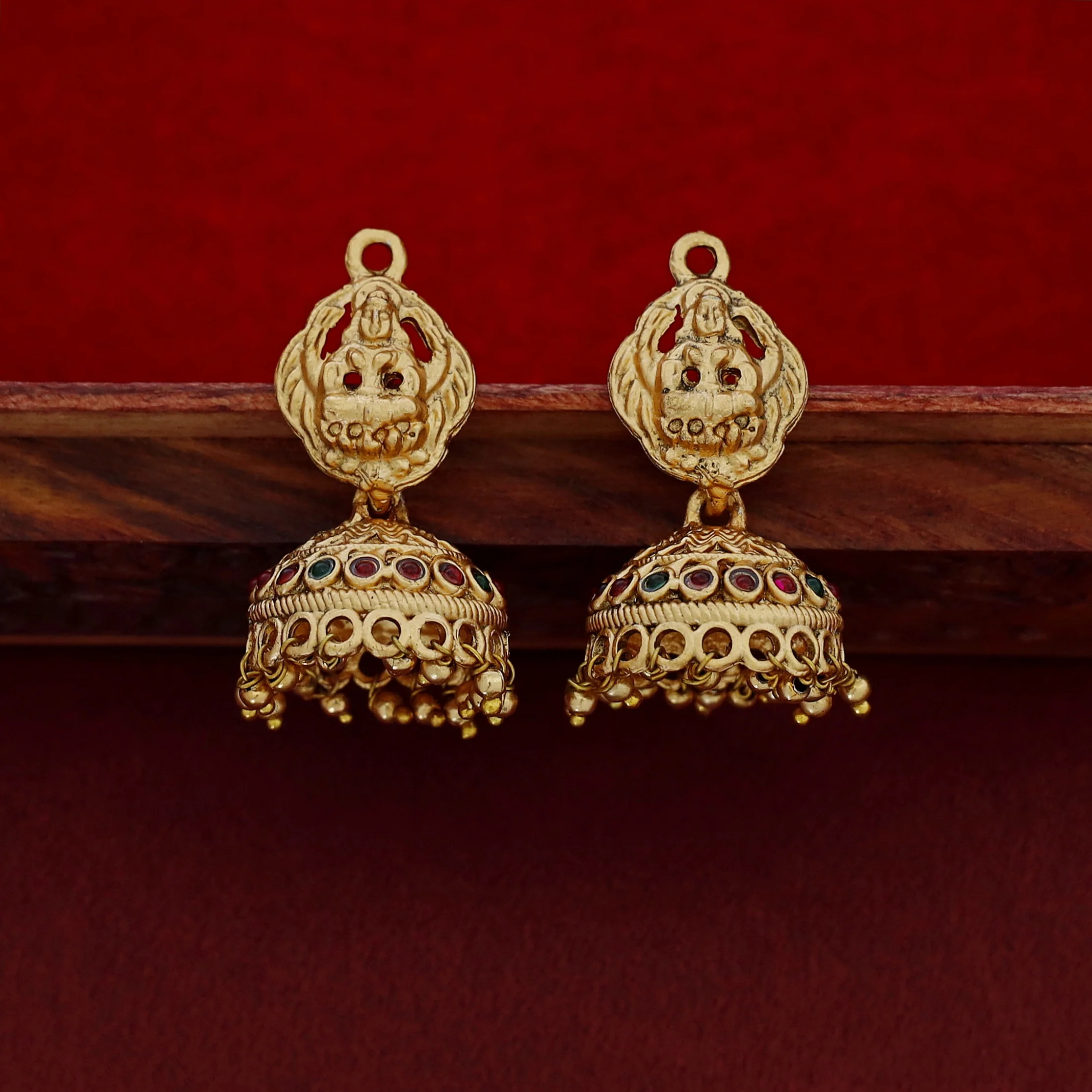 Ashtalakshmi Mayura Bridal Short Neckpiece With Earring - Image 7