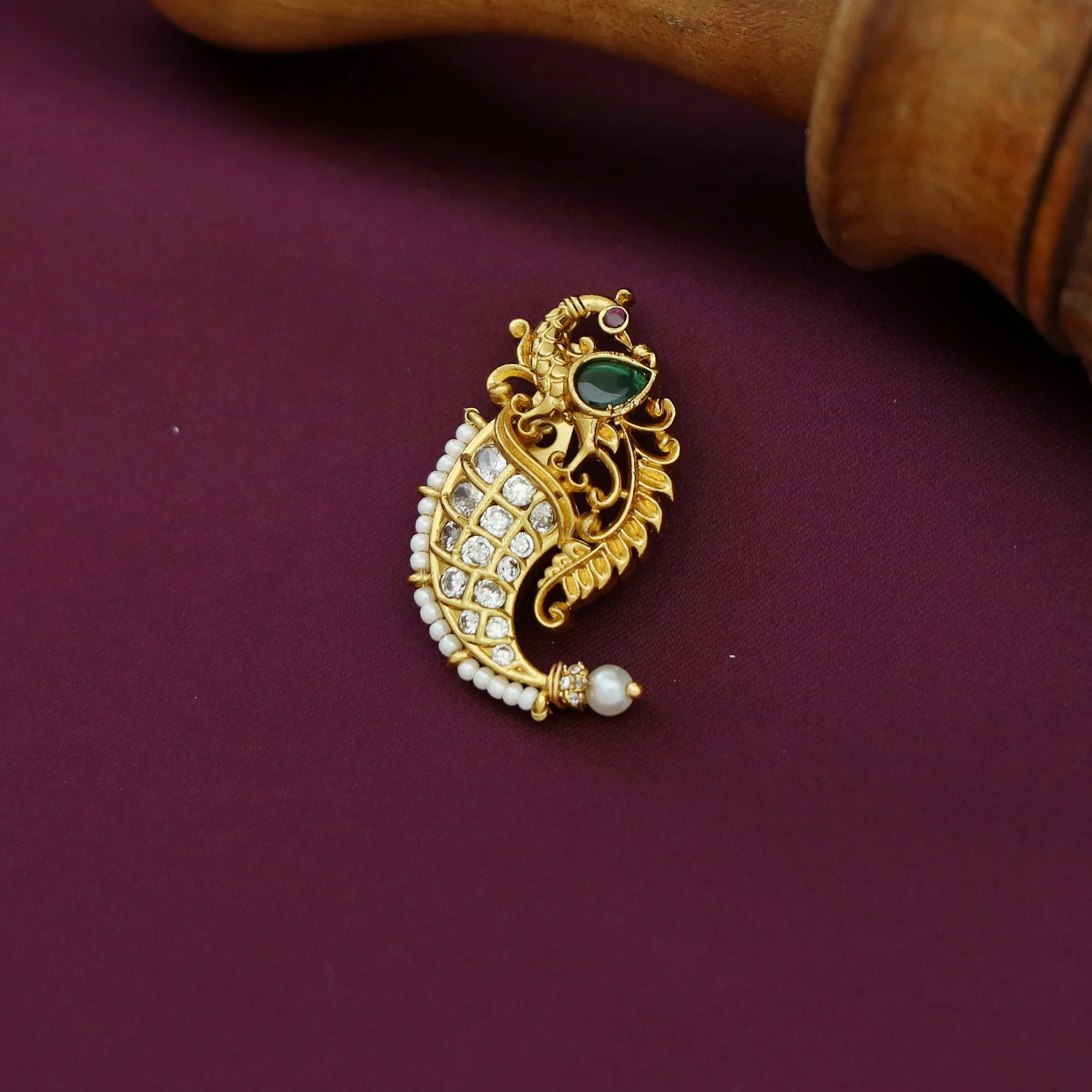 Ashwita Mayura AD Stone Pearl Saree Pin - Image 3