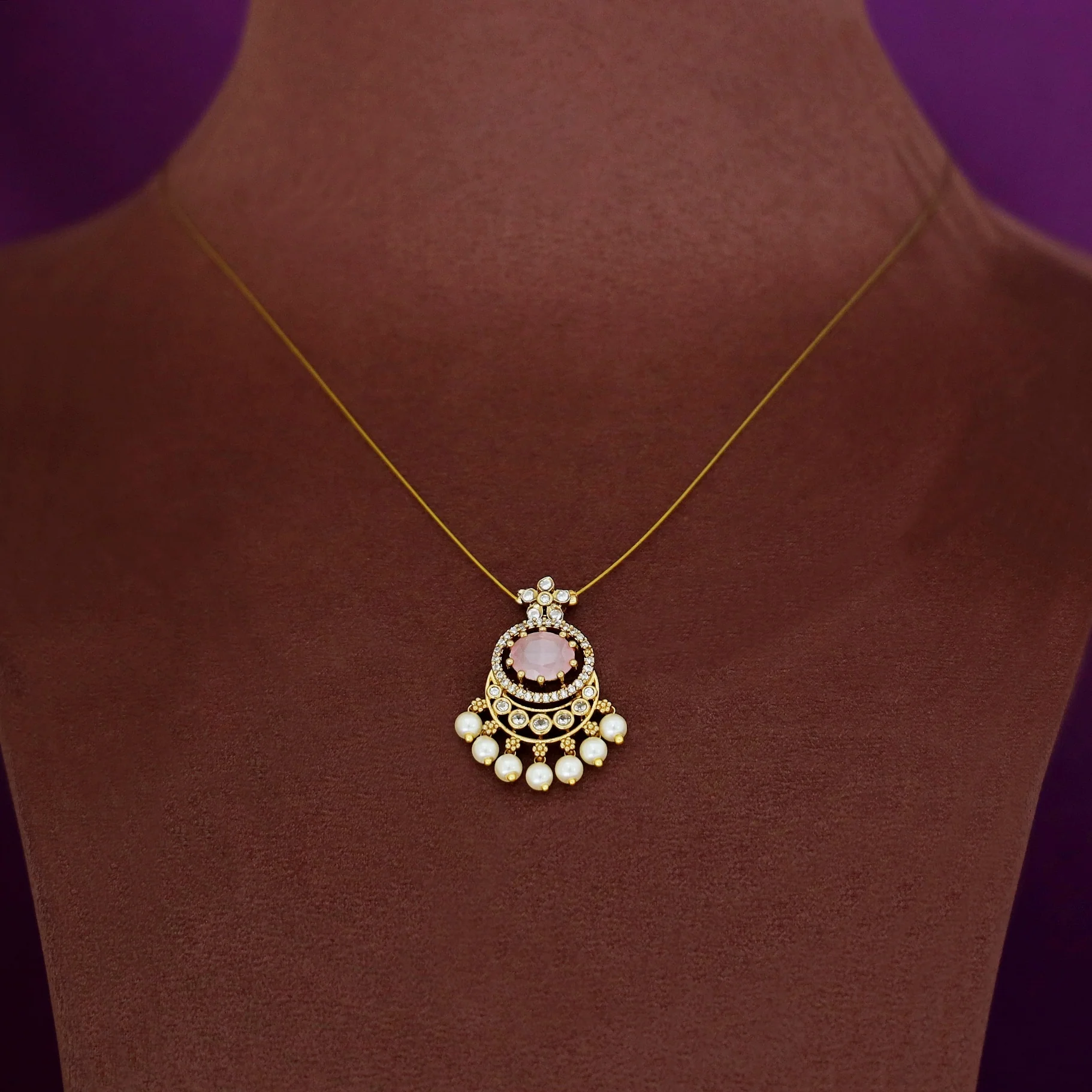 Asmita Pearl Glossy String Neckpiece - Image 2