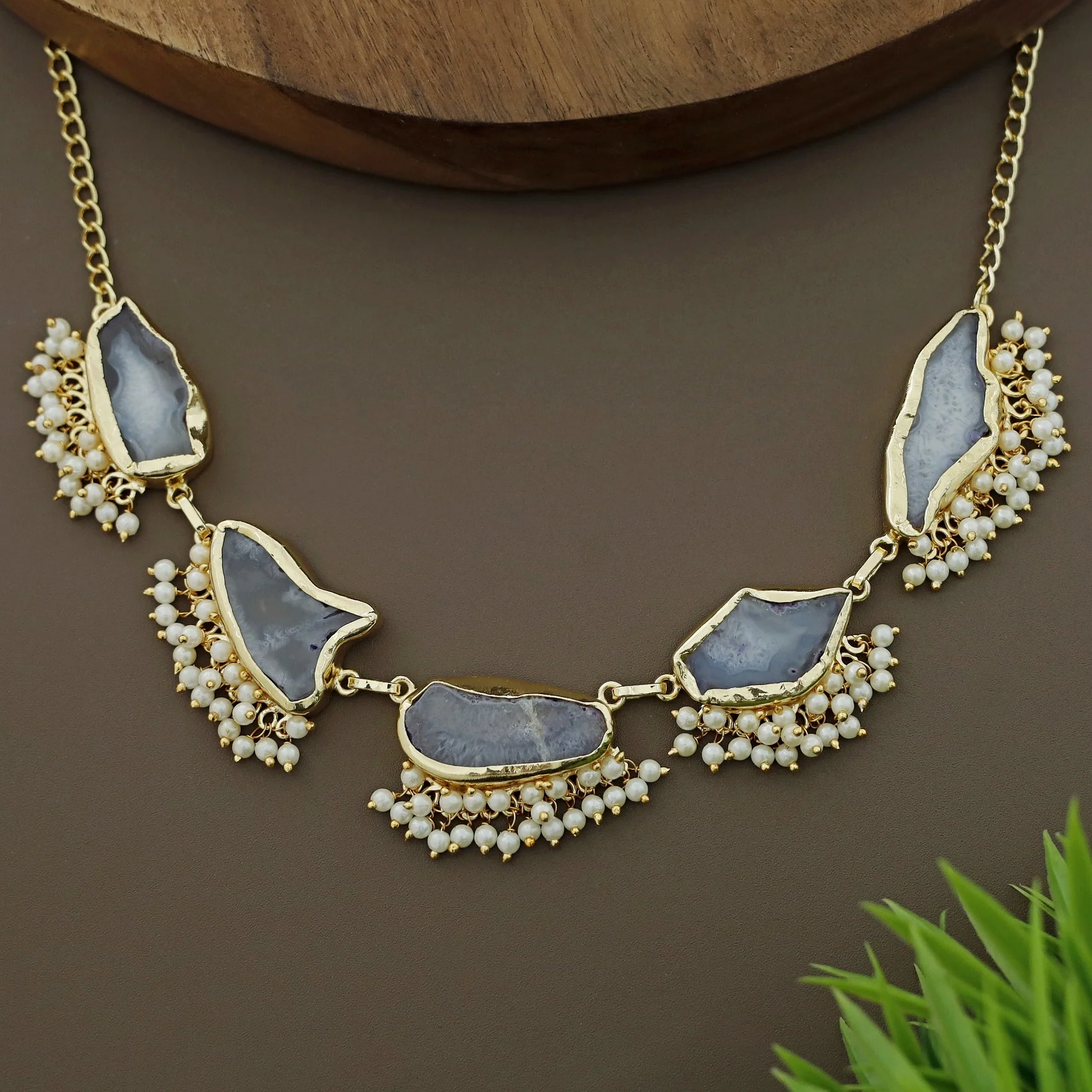 Aspeny Agate Pearl Neckpiece - Image 29