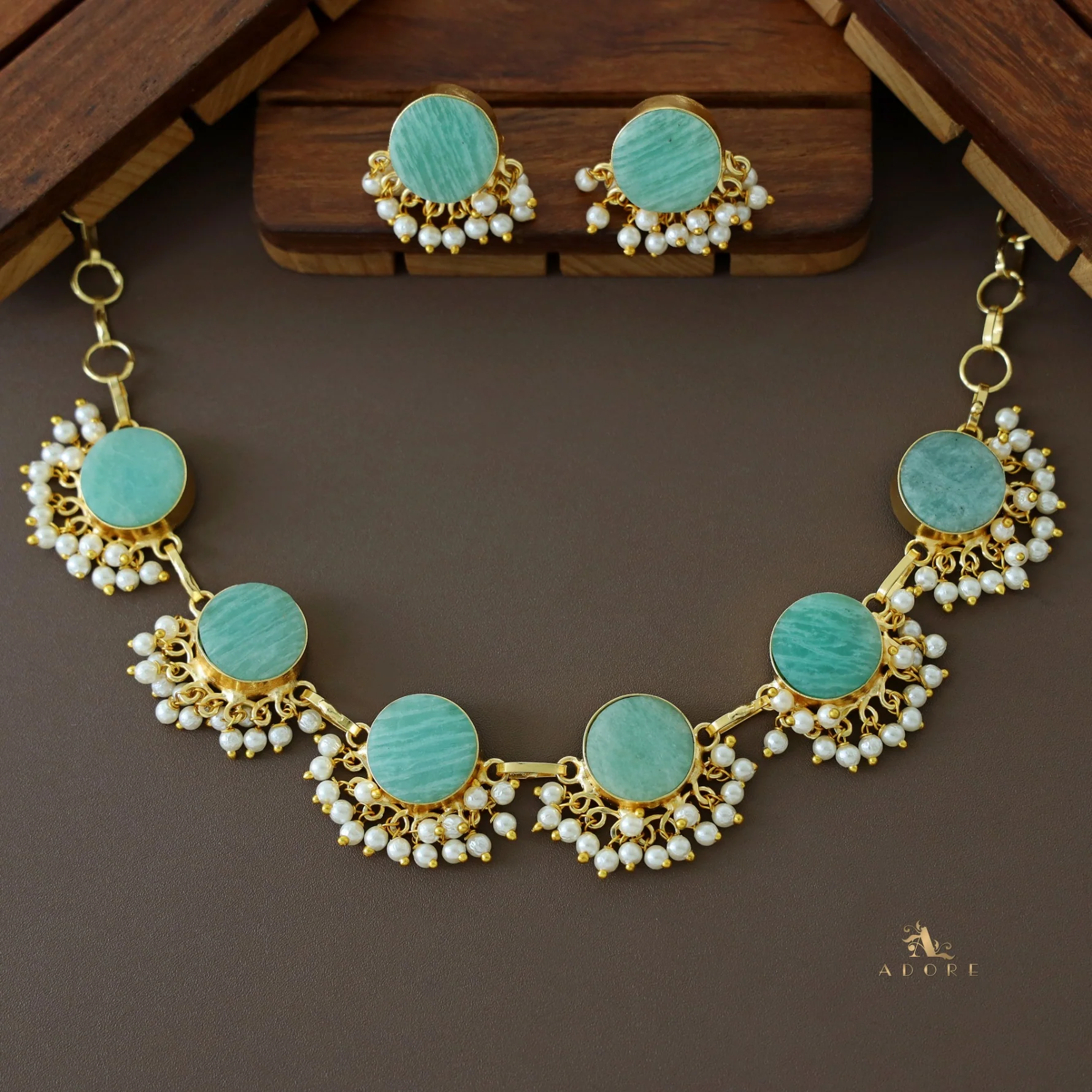 Athenea Half Pearl Neckpiece With Stud - Image 16